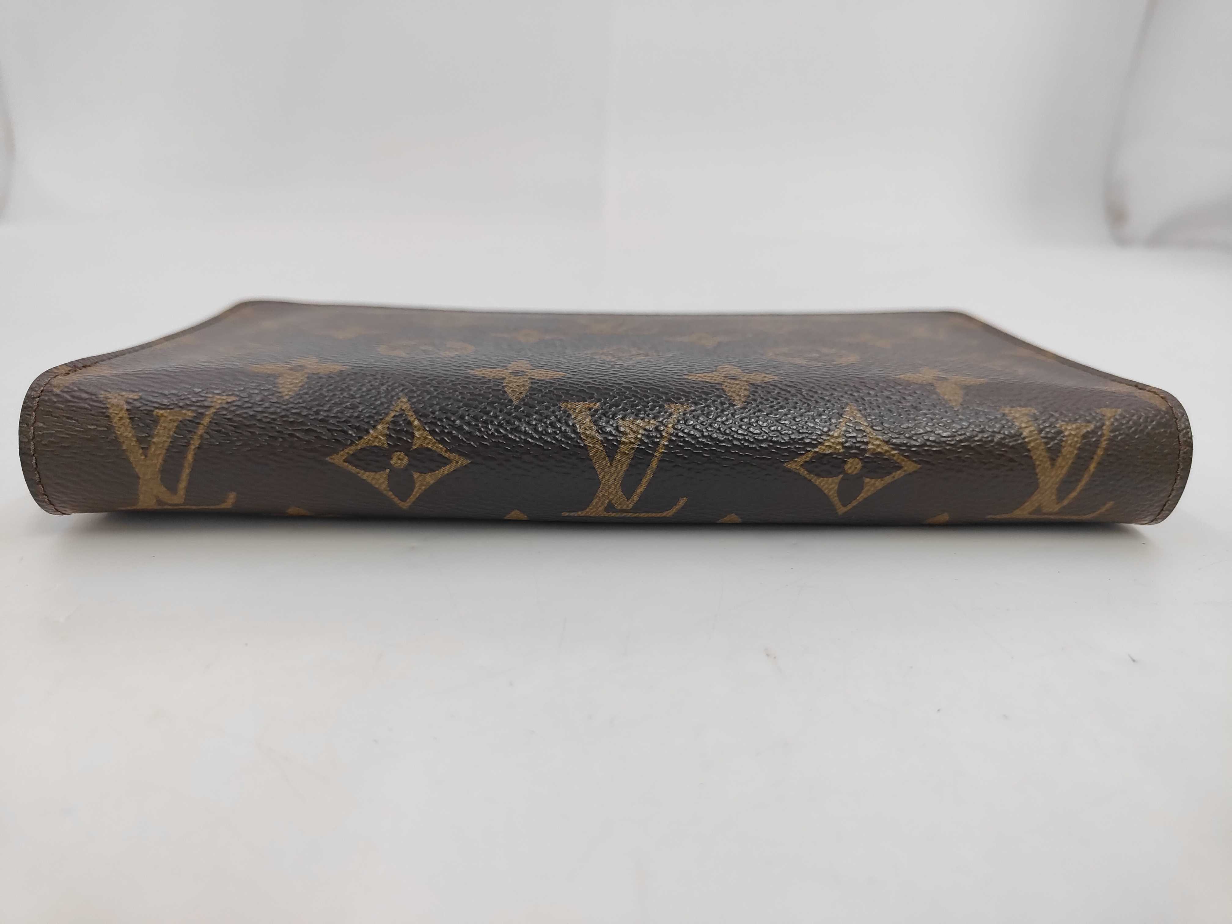 Monogram Zippy Organizer Brown Monogram Medium Wallet — view 3