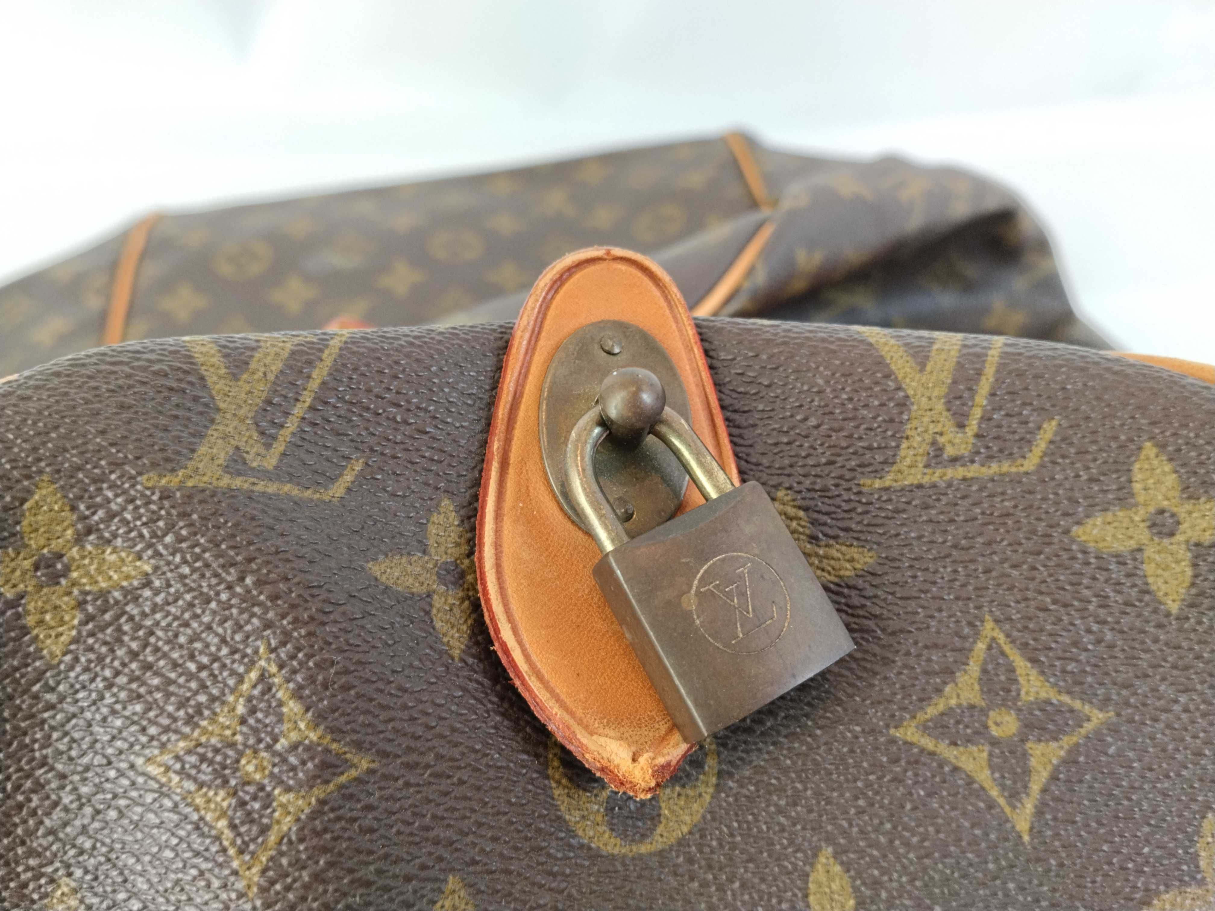 Monogram Vuitton Keepall Boston Bag Monogram Boston Bag — view 13