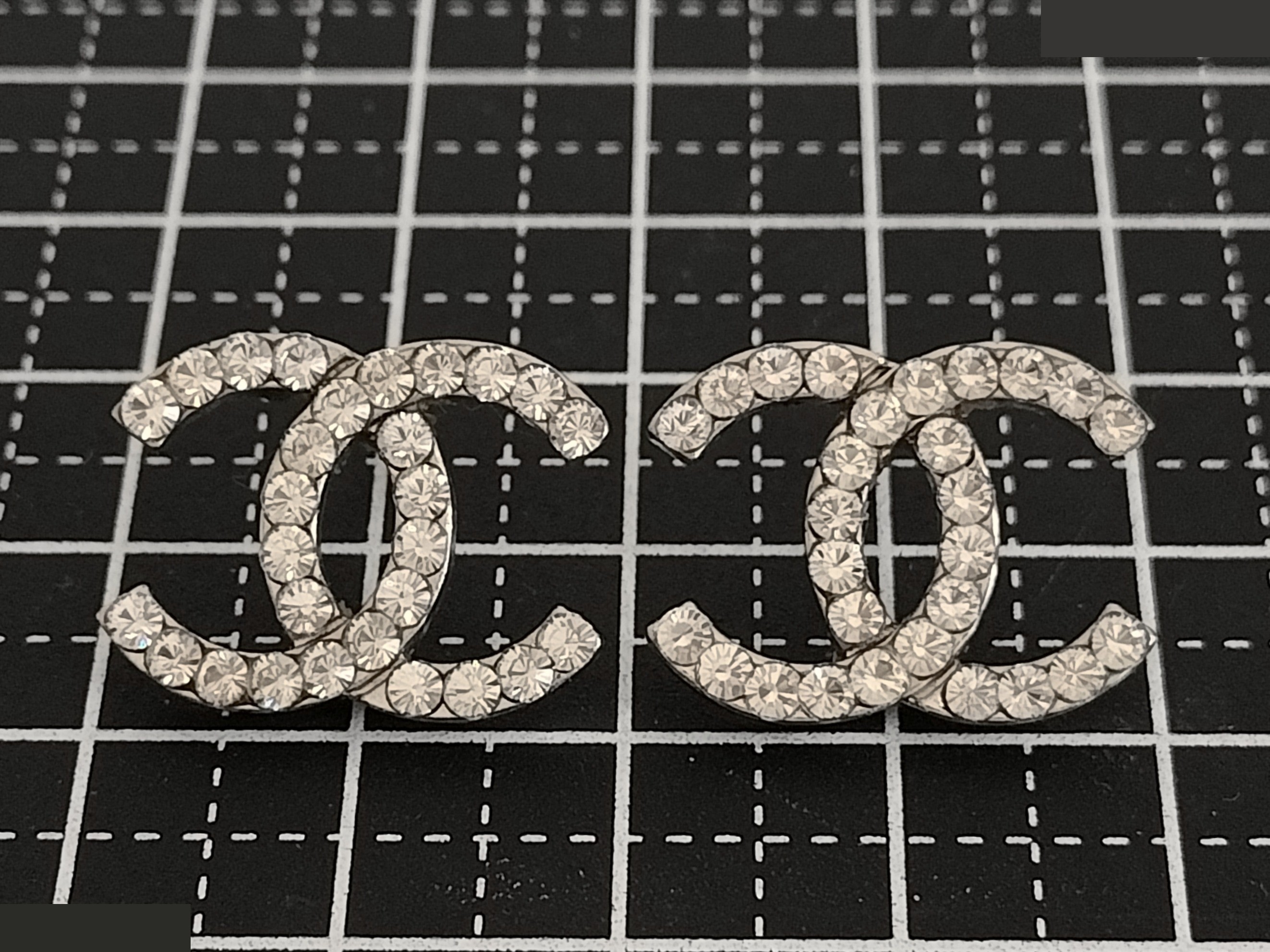 Unused Coco Rhinestone Silver Earrings — view 8
