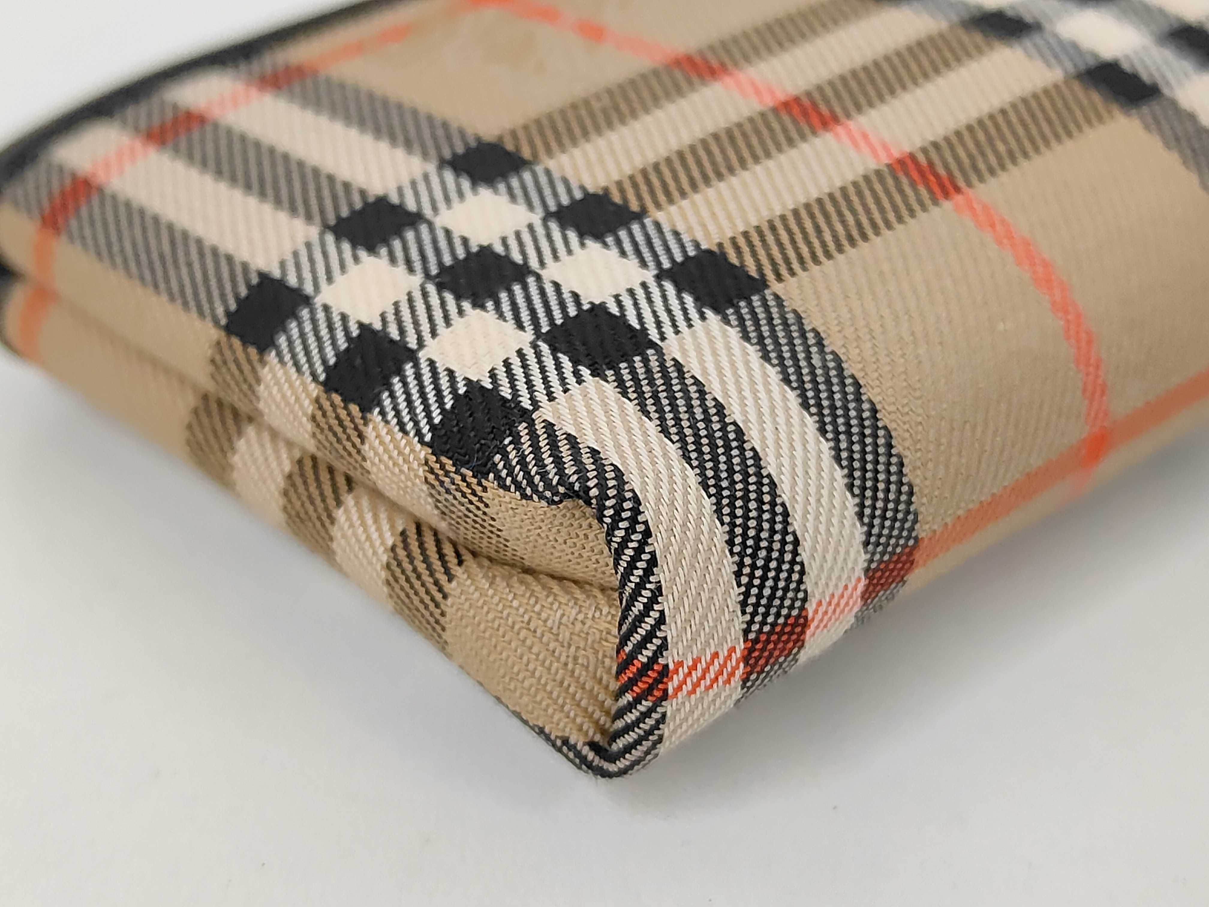 Nova Check Pouch with Tag — view 4