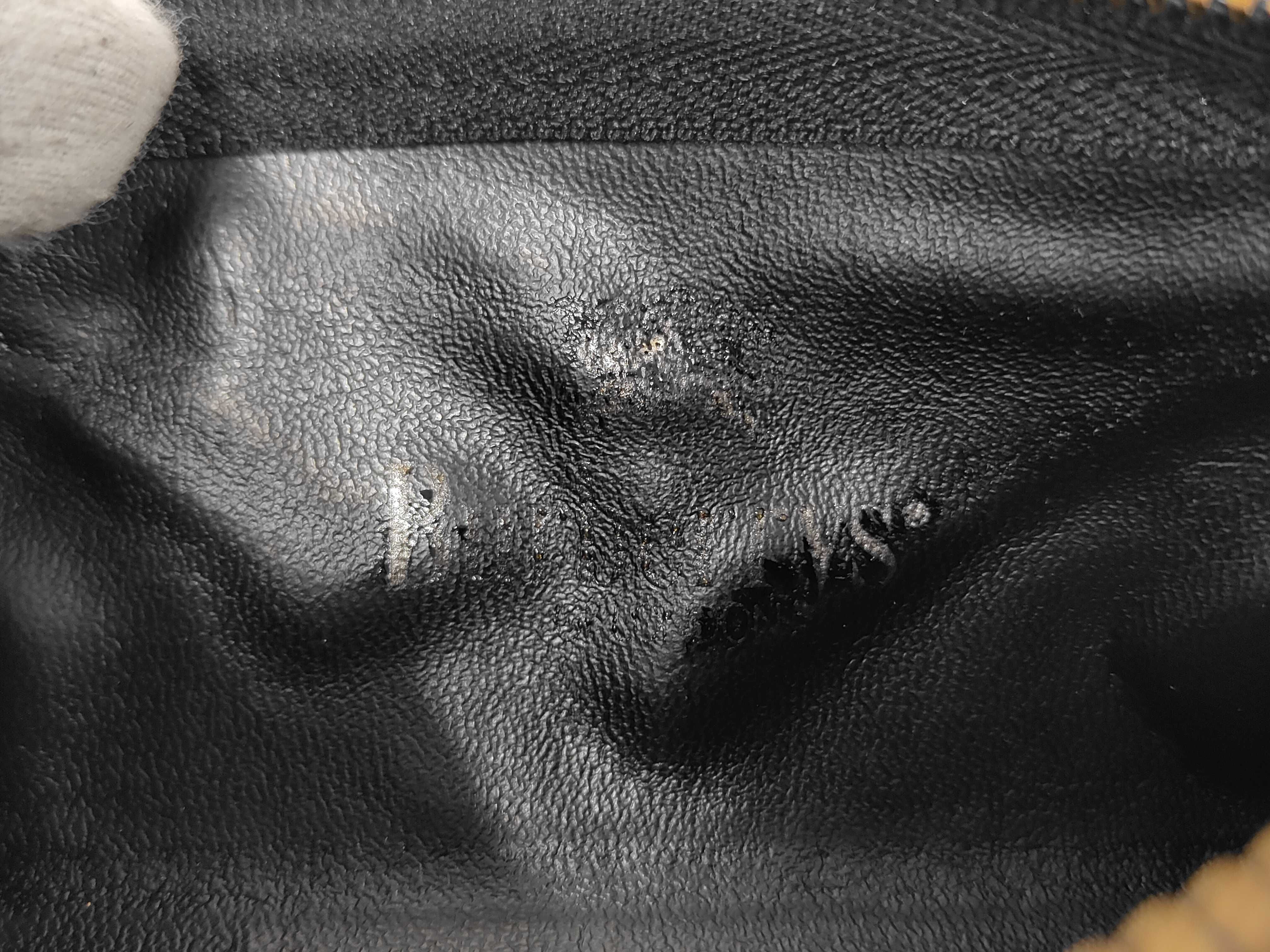 Nova Check Pouch with Tag — view 7