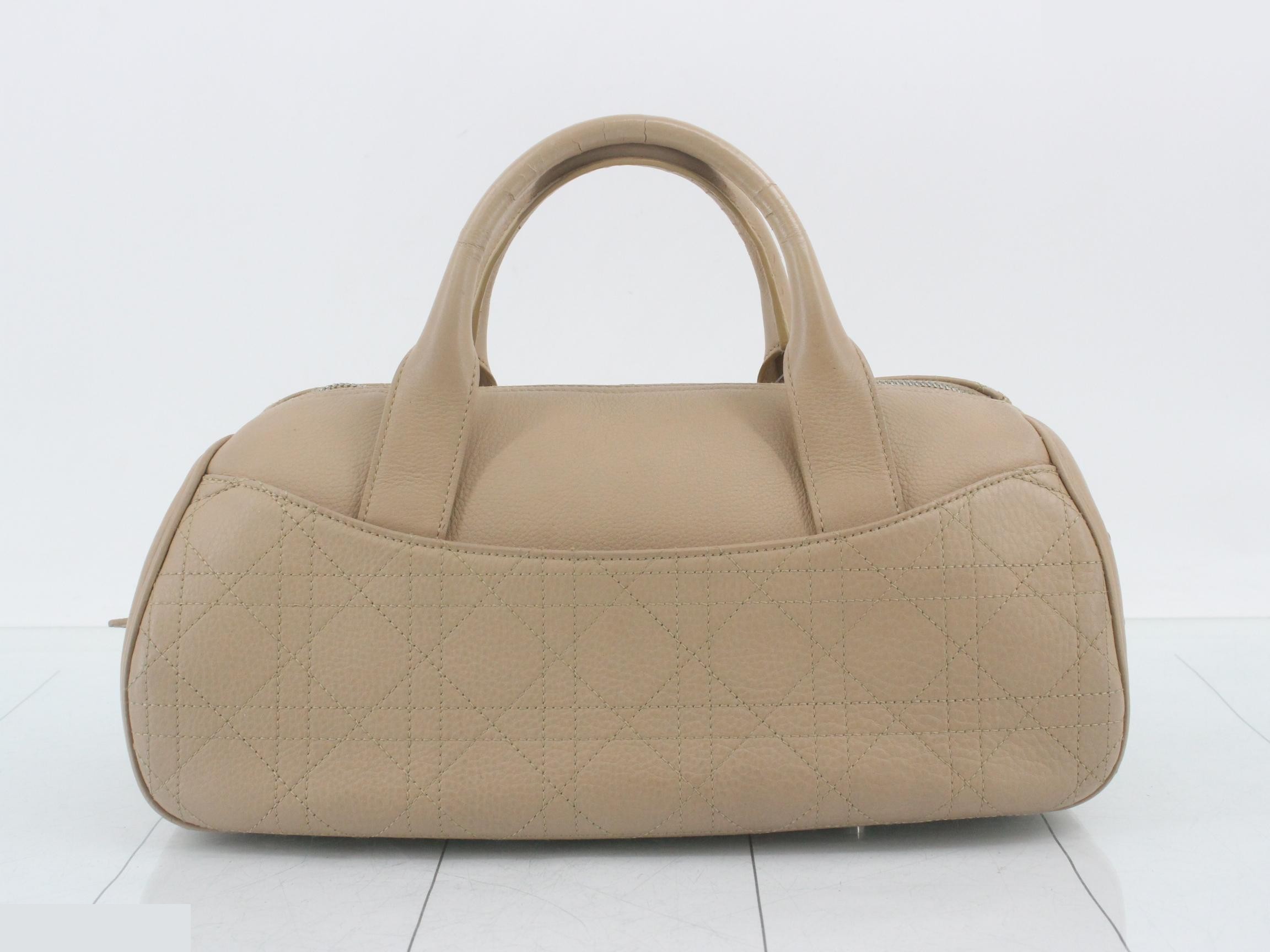 Handbag — view 2