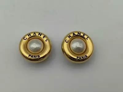 96 P Gold Earrings