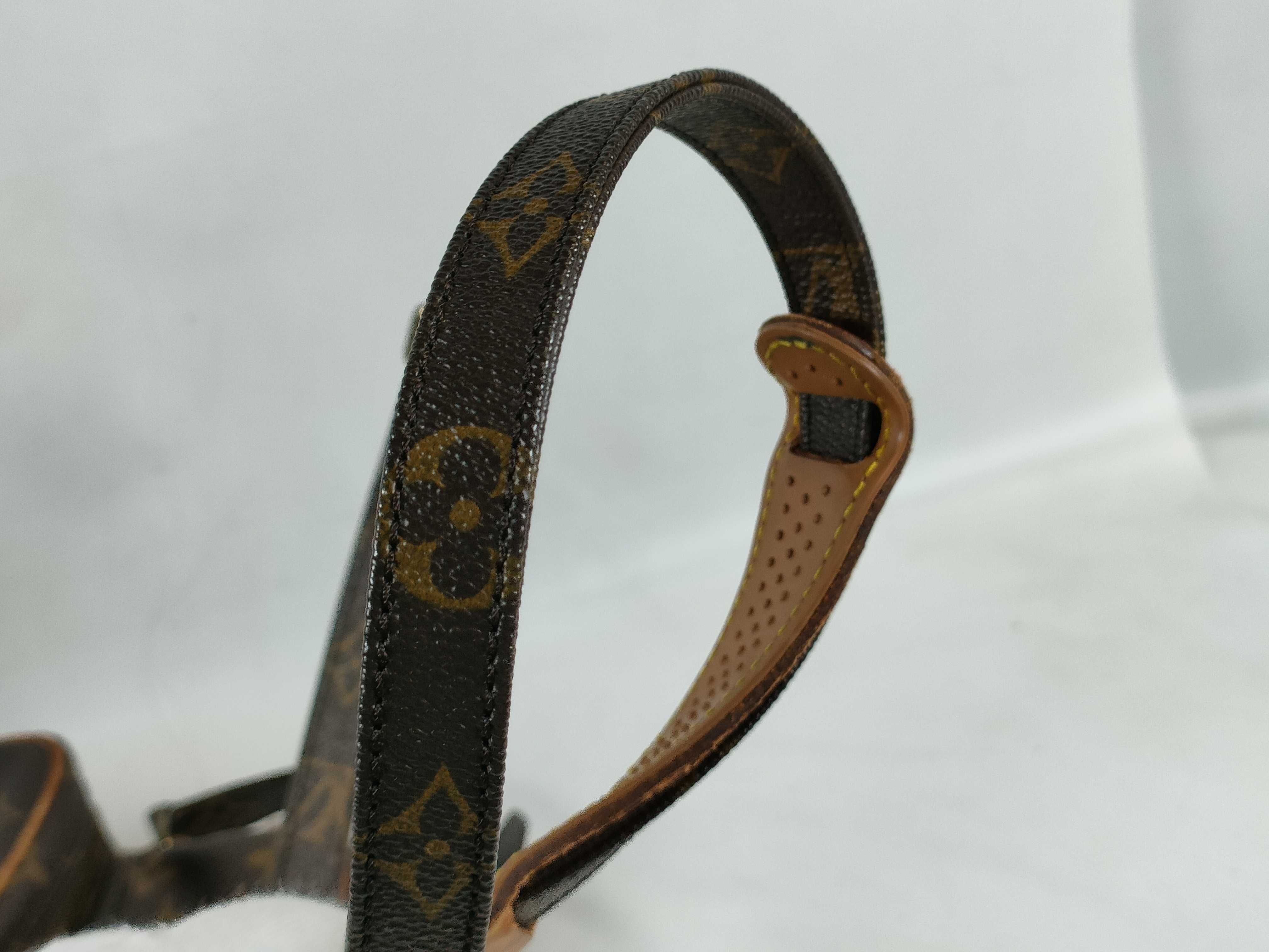 Monogram Amazon Shoulder Bag (Shoulder strap is torn) — view 4