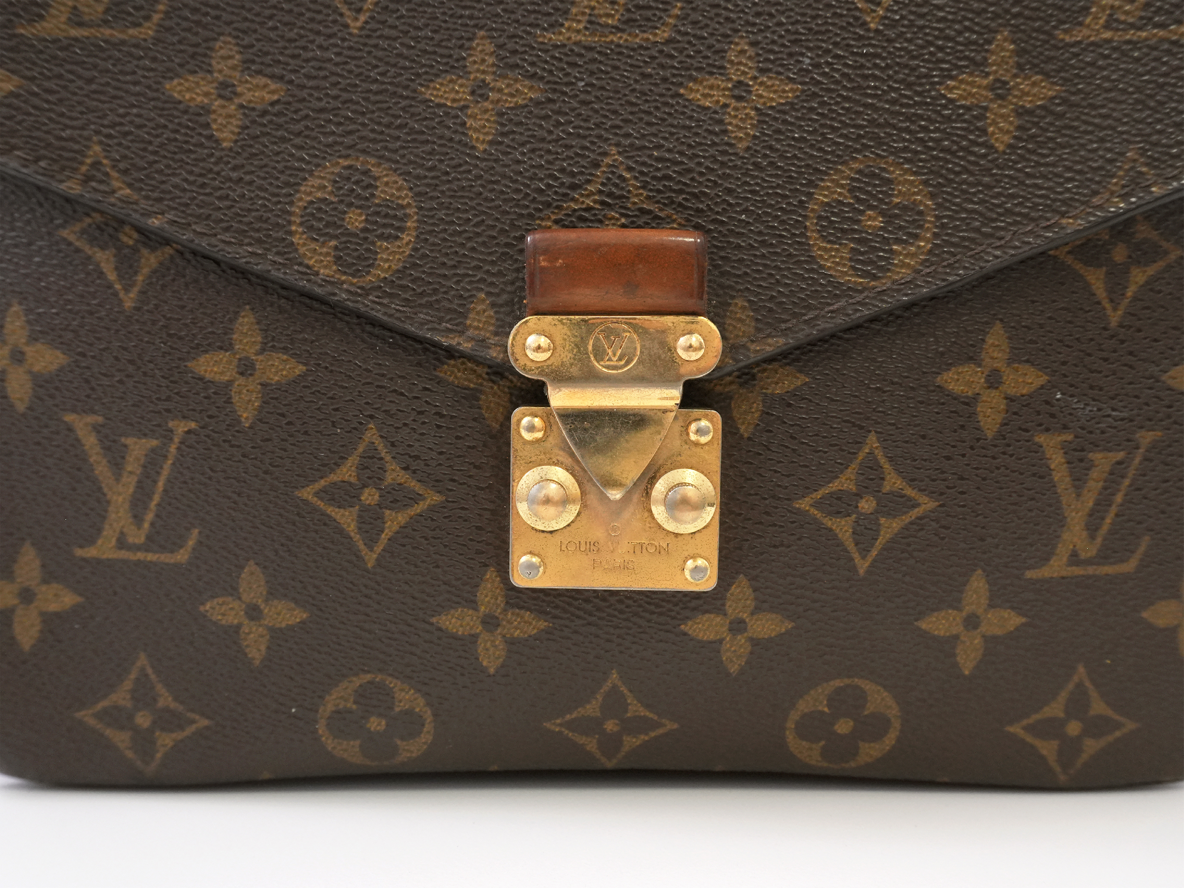 Pochette Métis MM M44875 Handbag — view 3