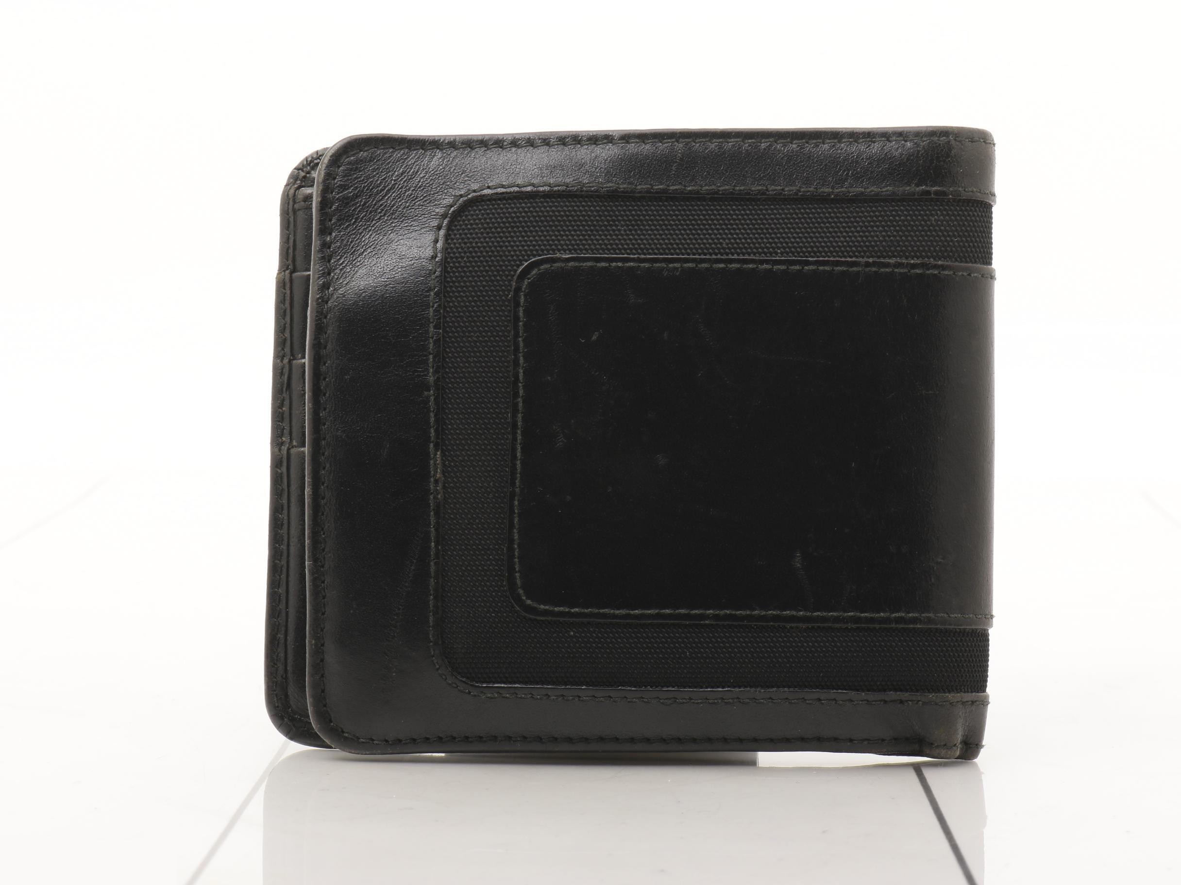 Bi-fold wallet with coin purse — view 2