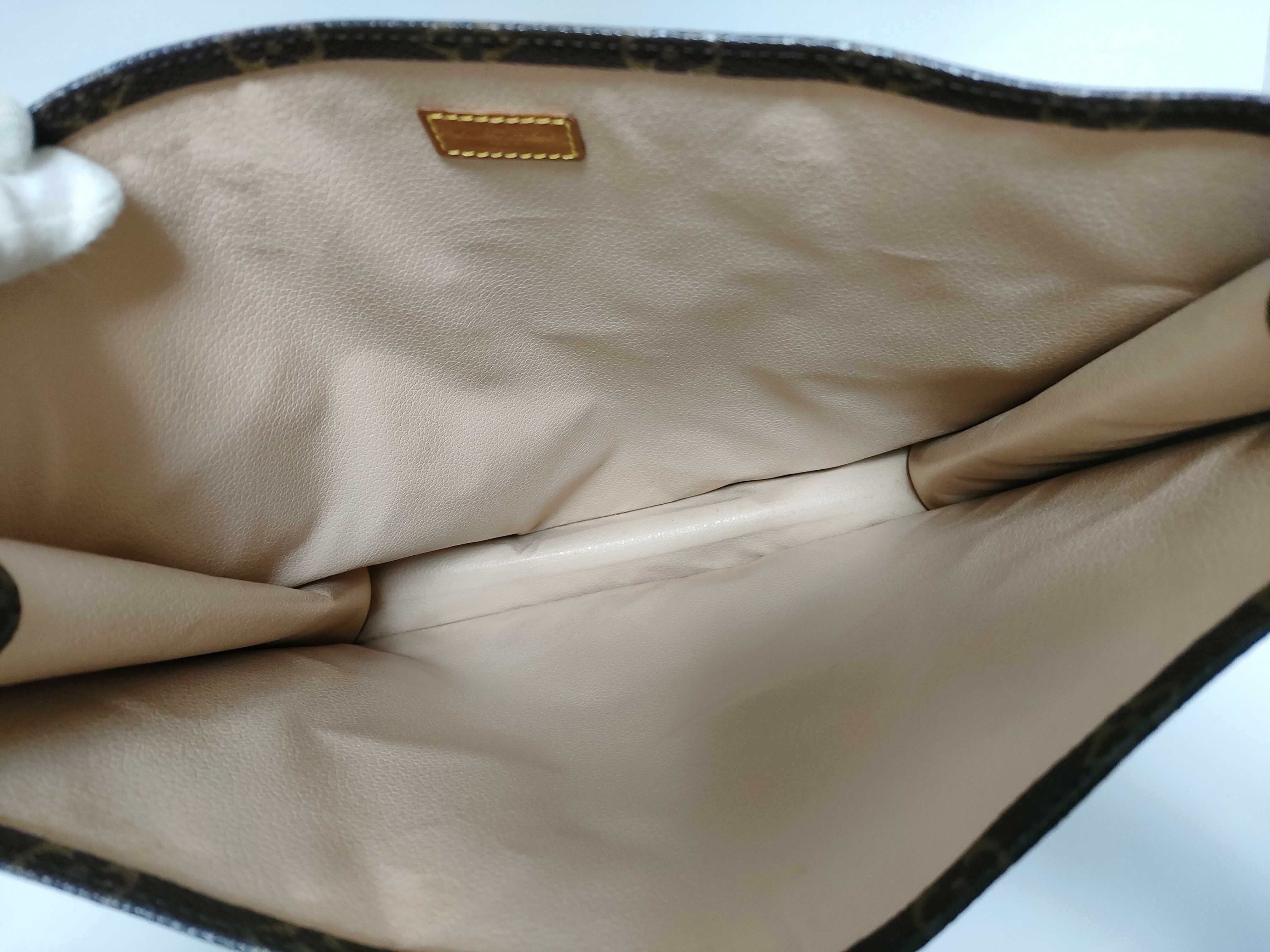 Monogram LV Monogram Sac Plat Tote Bag — view 9
