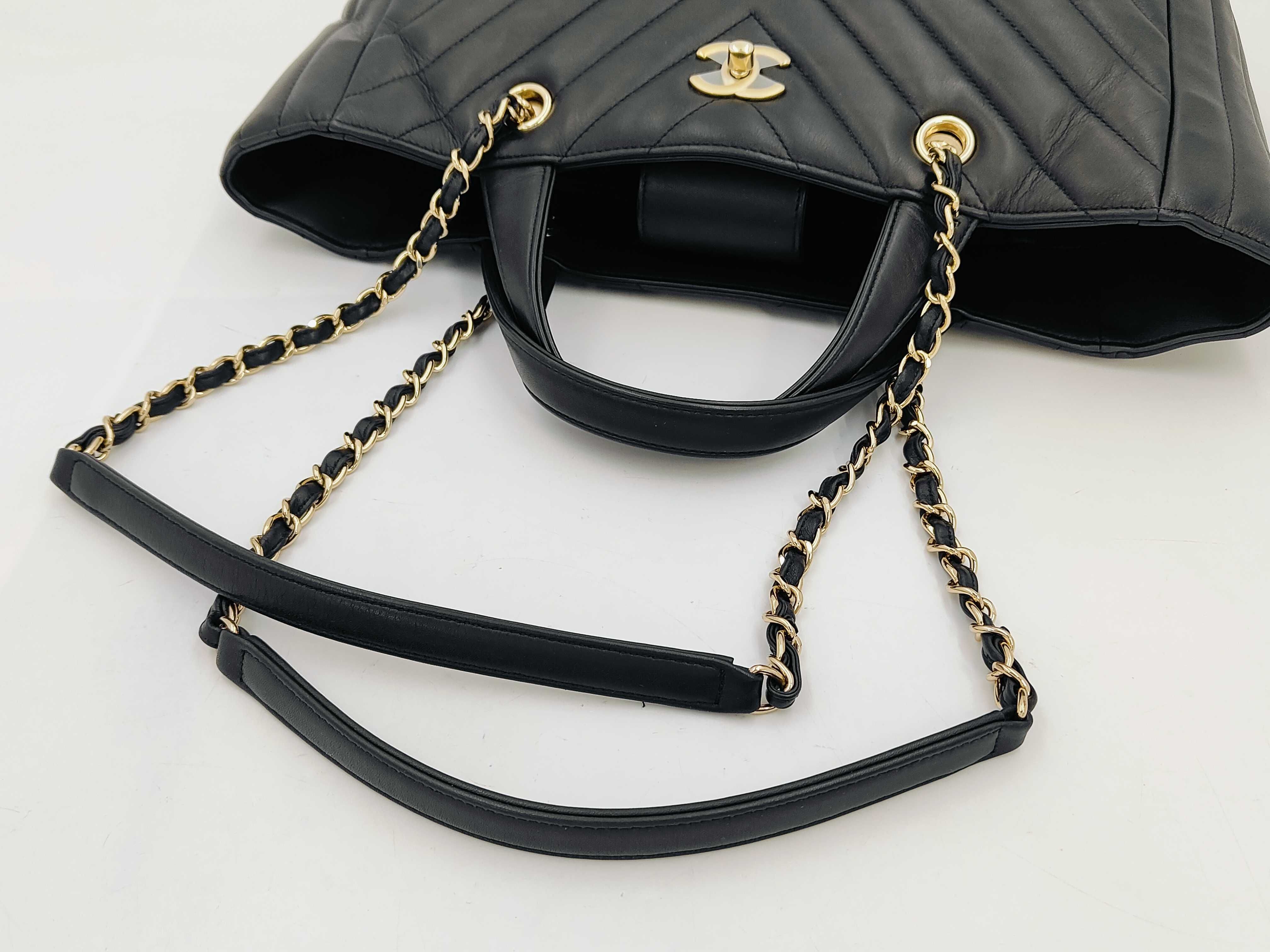 Black Tote Bag with Gold Hardware, V-shaped Quilting, Item No. 24 — view 3