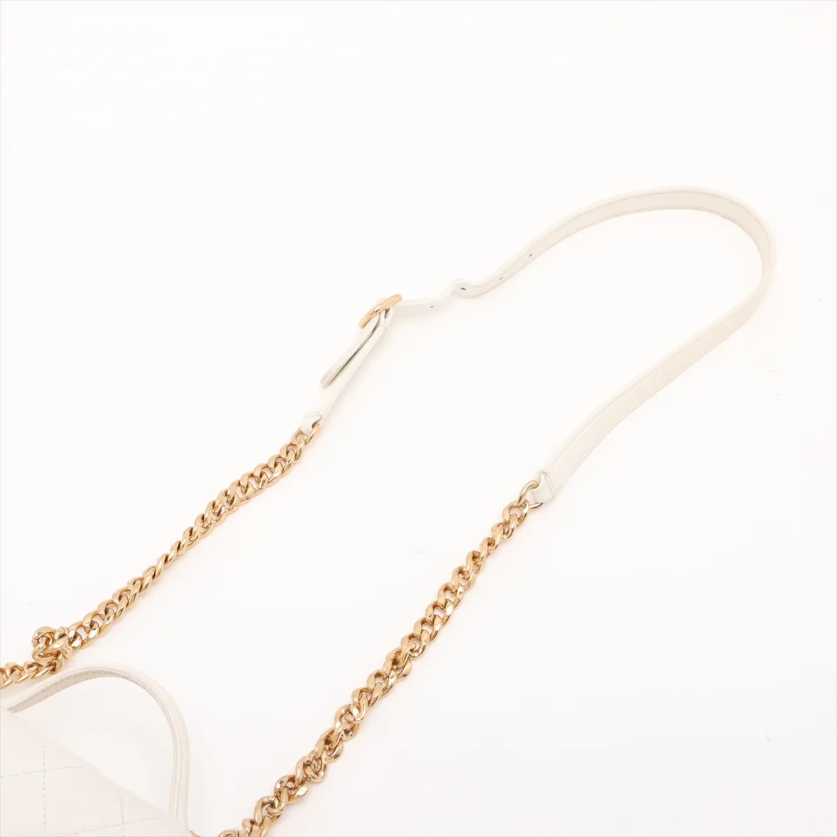 Matelasse caviar skin vanity bag white gold hardware EEJ25K75 random plate — view 7
