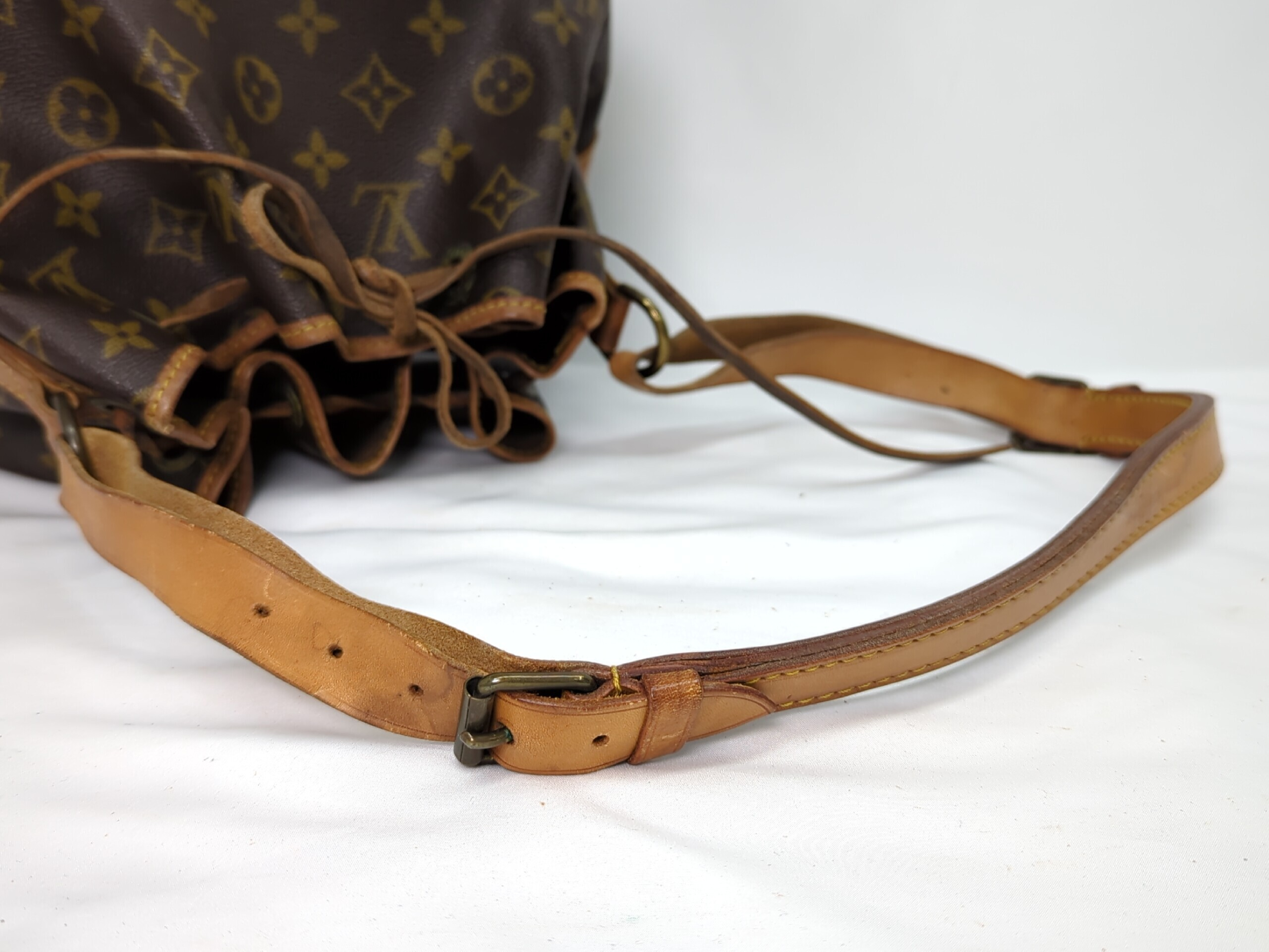 M42226 Monogram Petit Noé Shoulder Bag — view 6