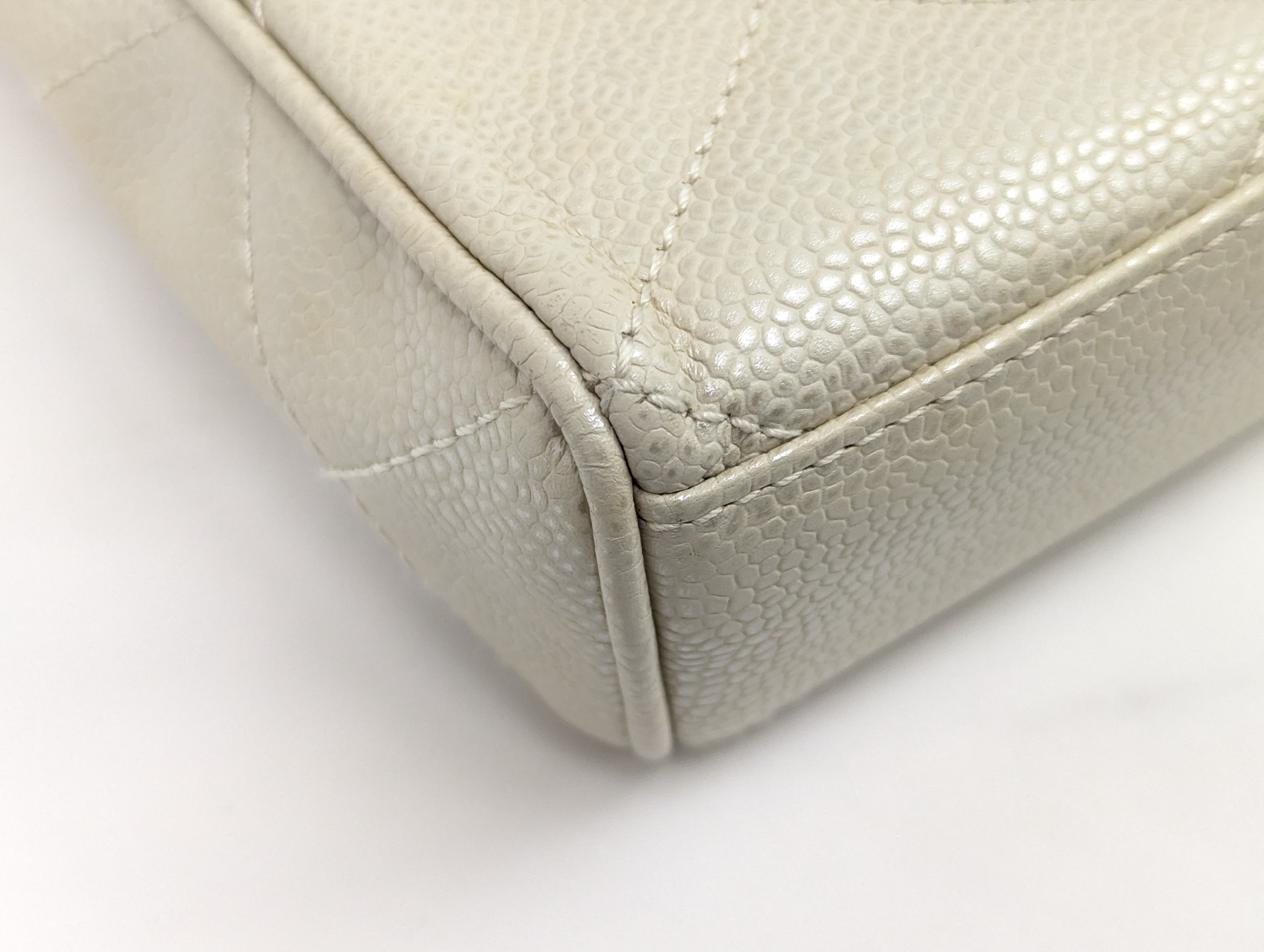 Caviar Skin Matelassé Chain One-Shoulder Bag (Series 6) — view 4