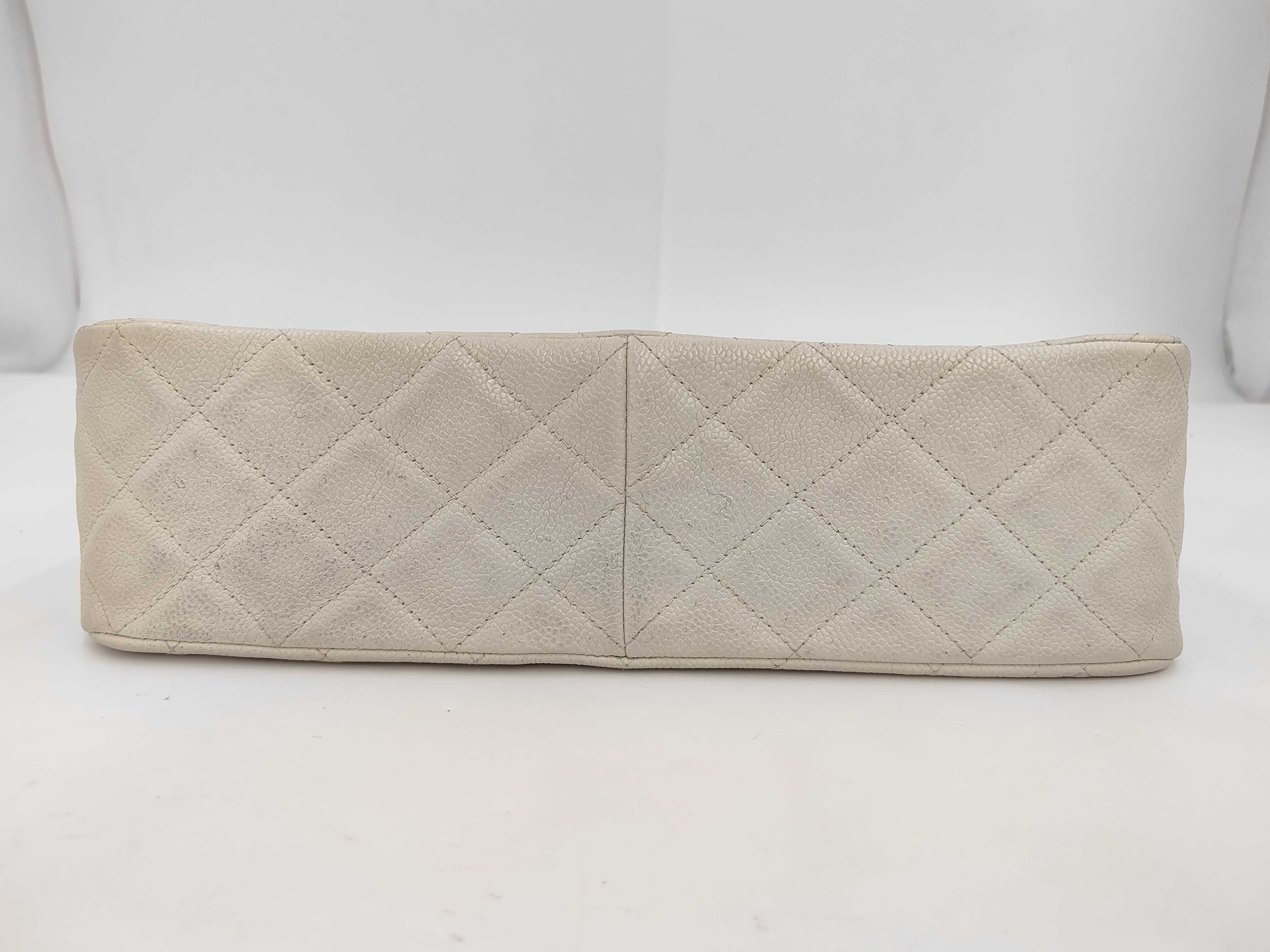 Caviar Skin 2.55 White Bag — view 8