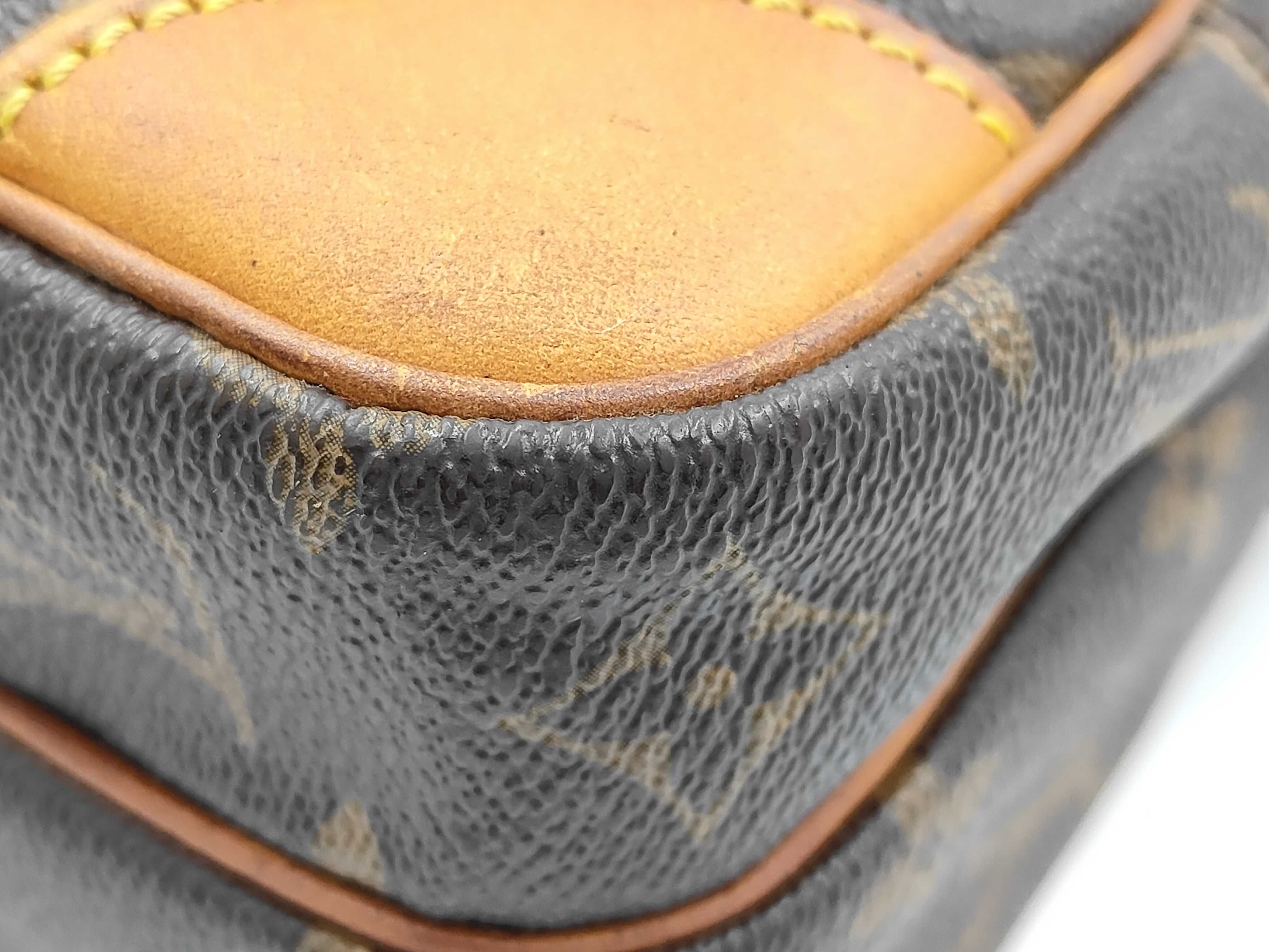 Monogram Louis Vuitton Monogram Amazon TH1020 Shoulder Bag — view 8
