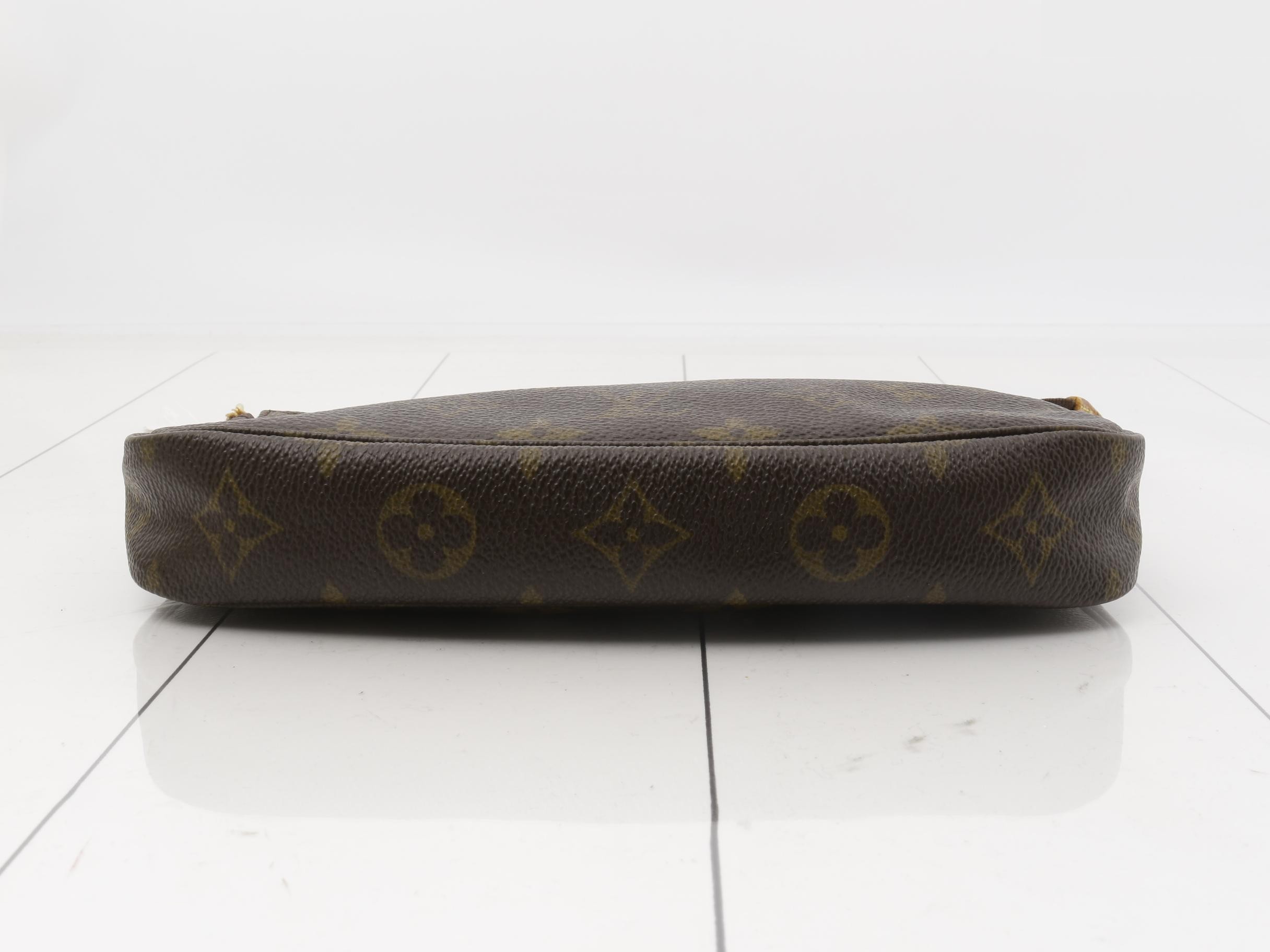 Pochette Accessoires (old model) — view 3
