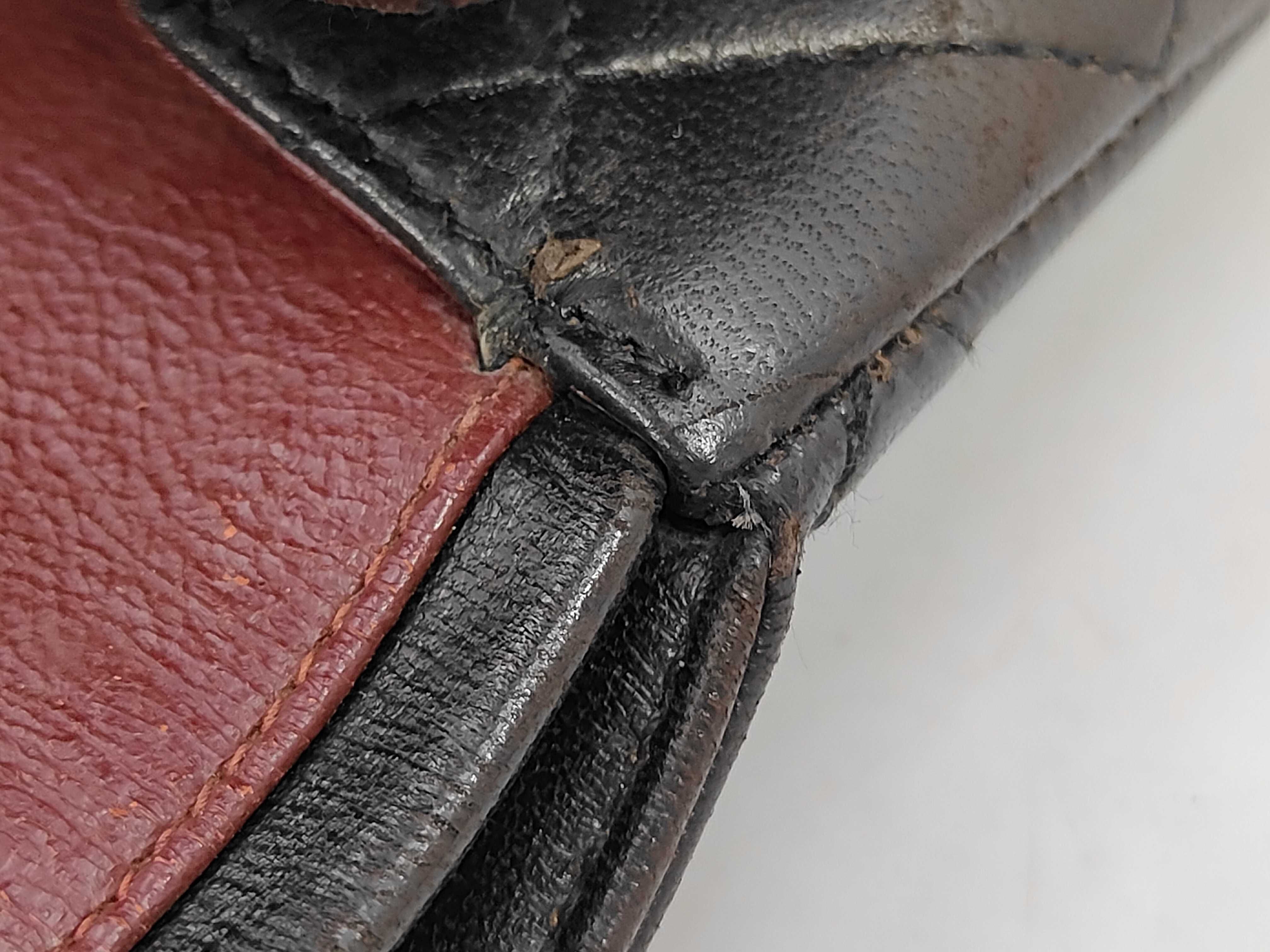 Matelassé 25 Shoulder Bag — view 10