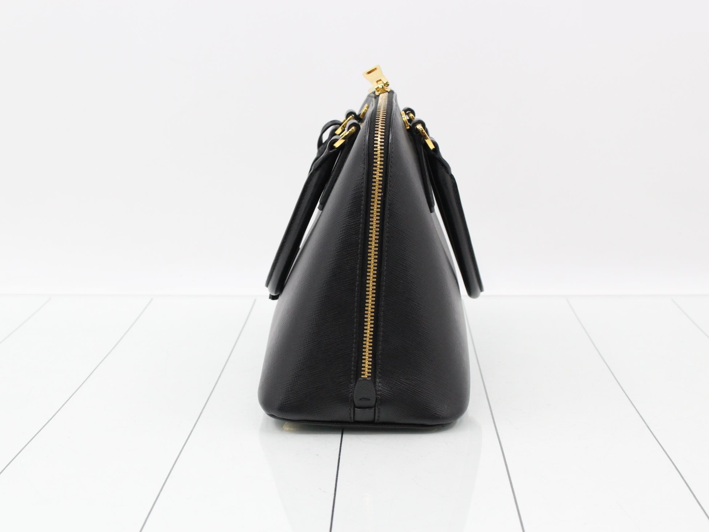 Saffiano 2-Way Bag Clochette — view 3