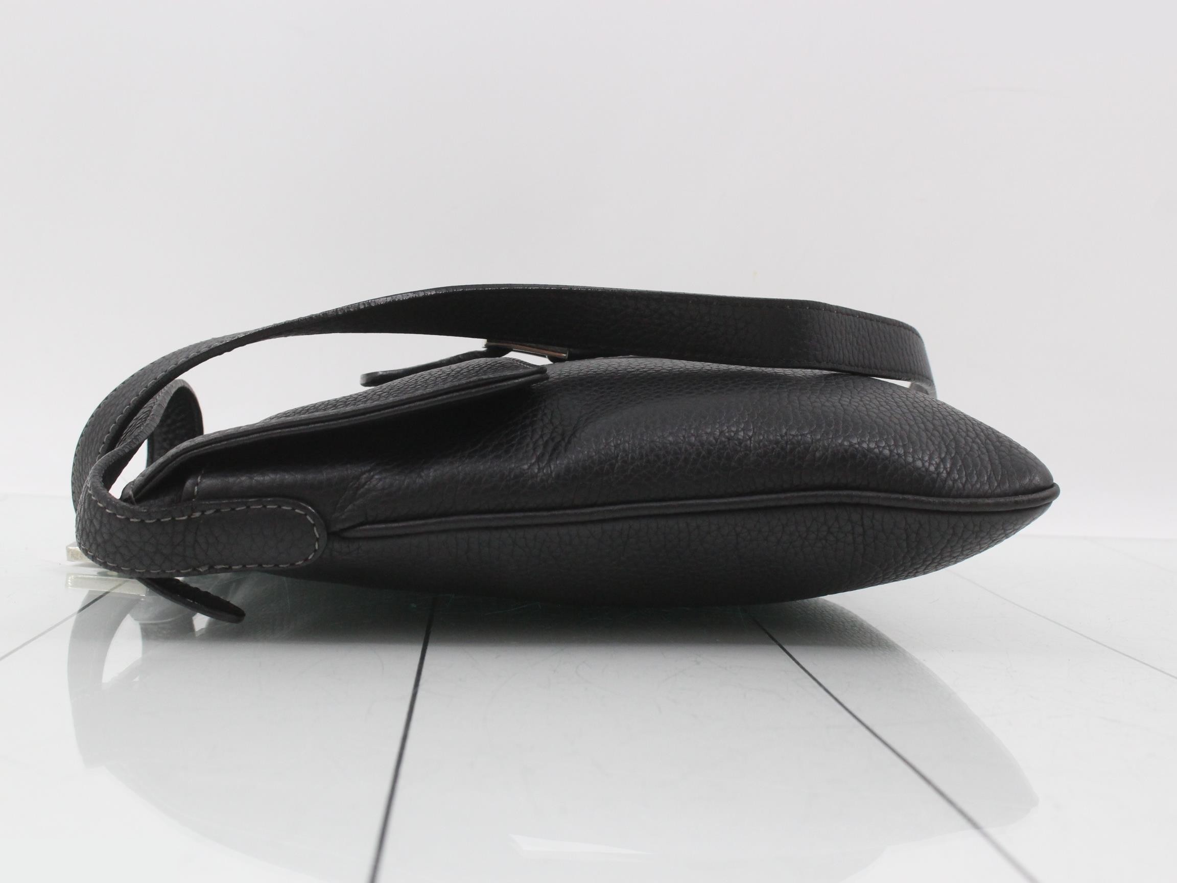 Leather shoulder bag — view 4
