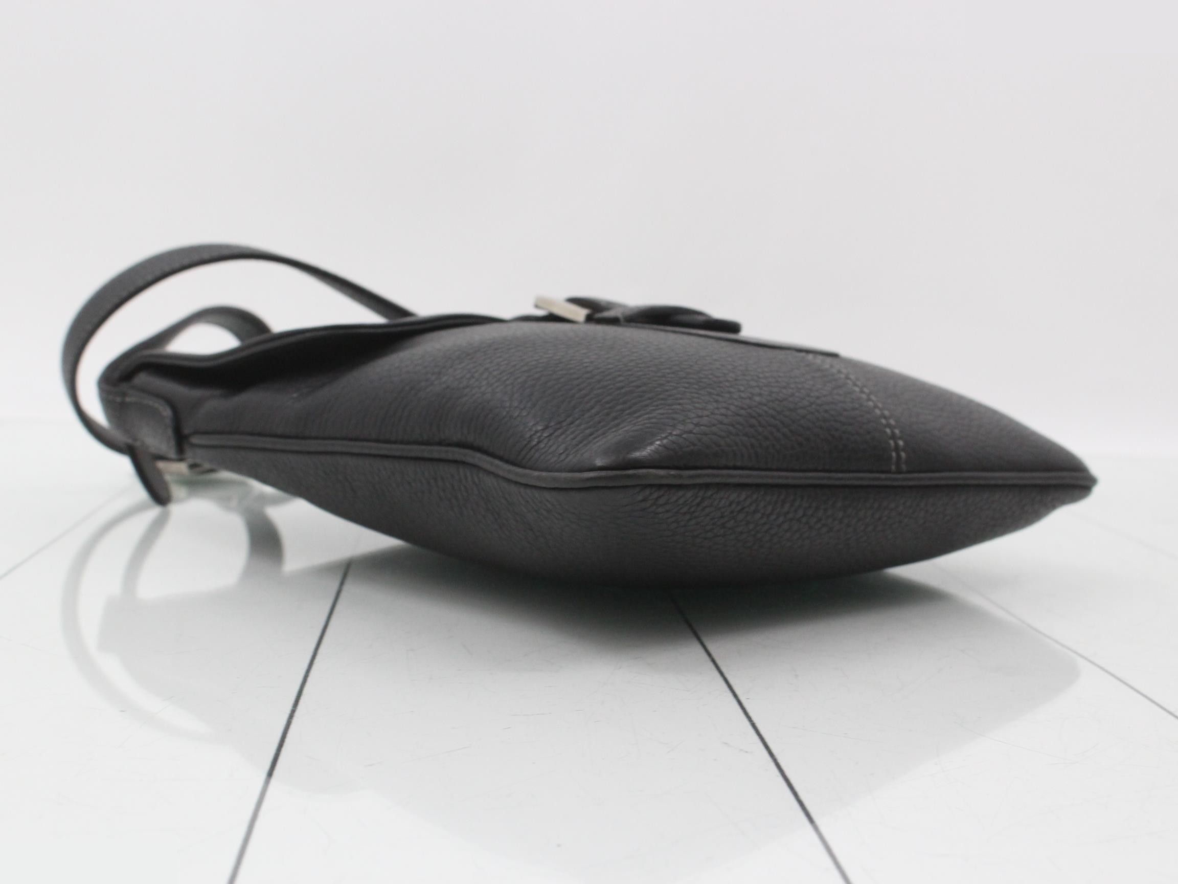 Leather shoulder bag — view 5