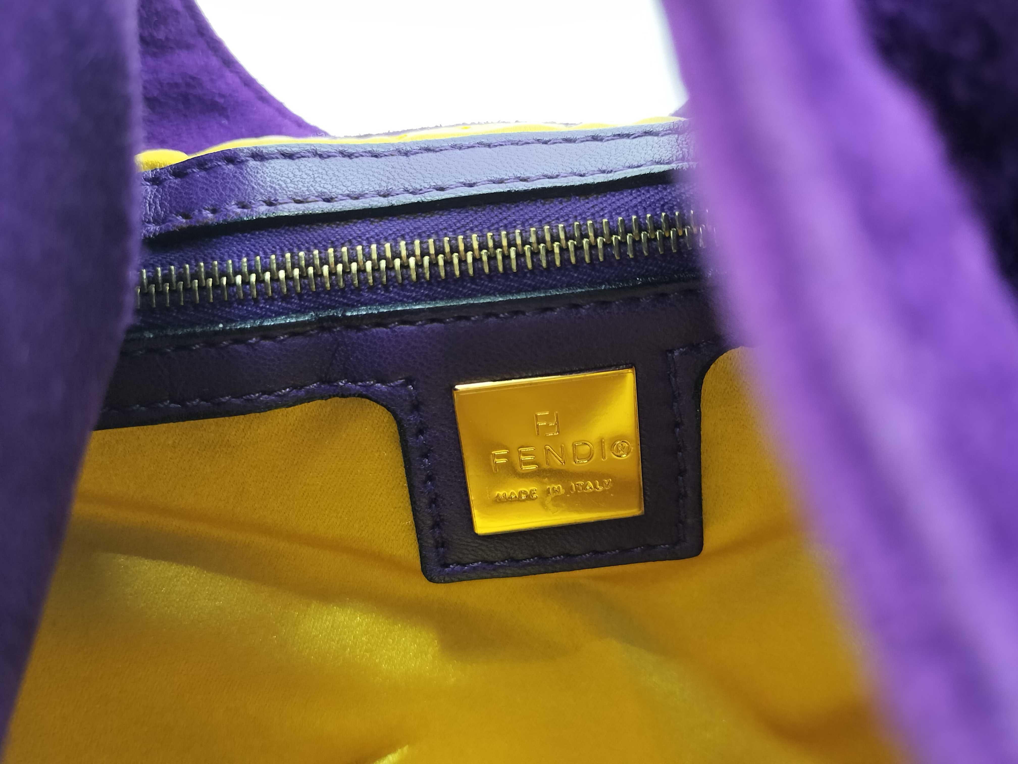 Mamma Fendi Suede FF Hardware One-Shoulder Bag Purple Shoulder Bag — view 11