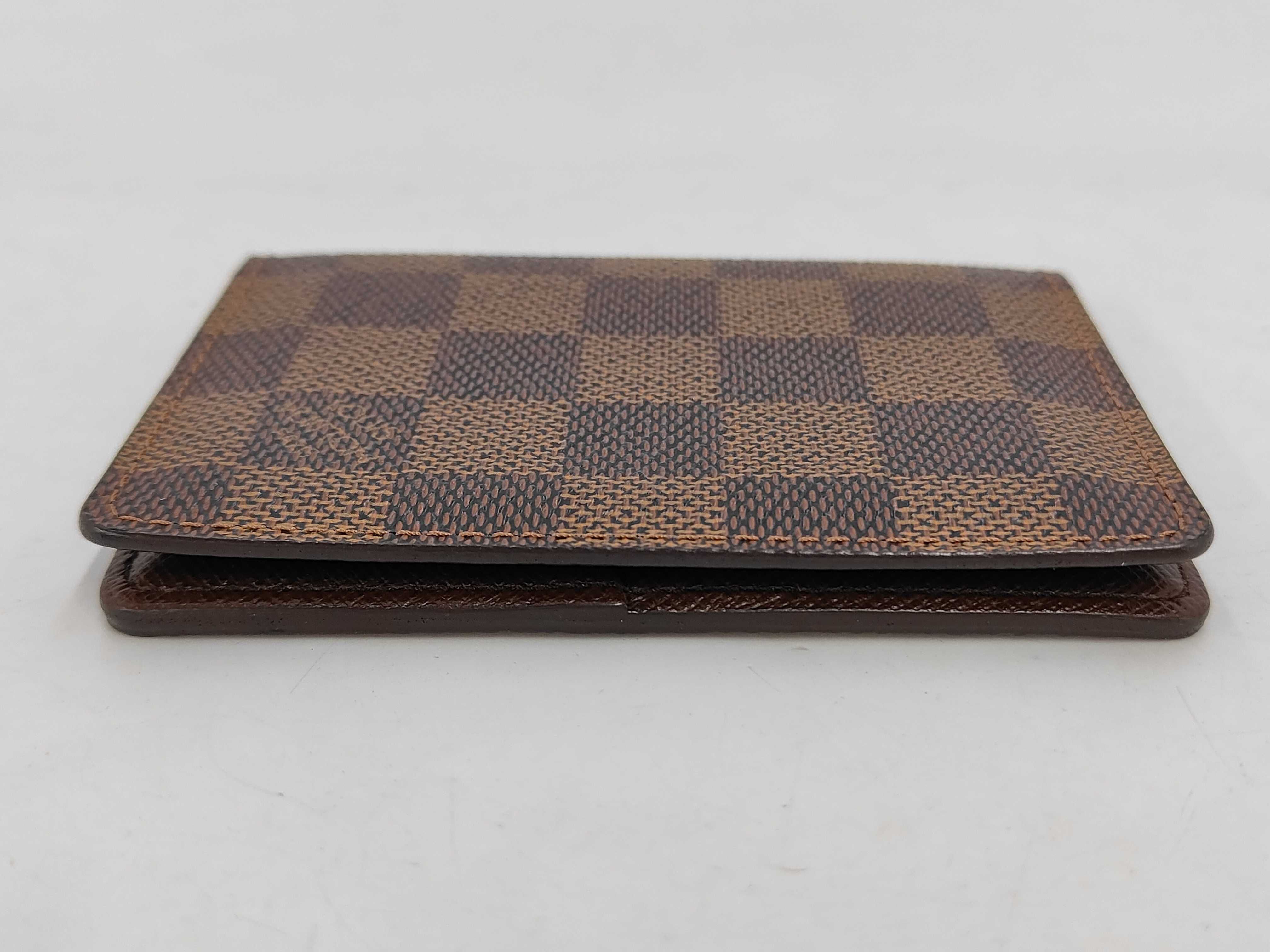 Damier Louis Vuitton Damier Card Case — view 3