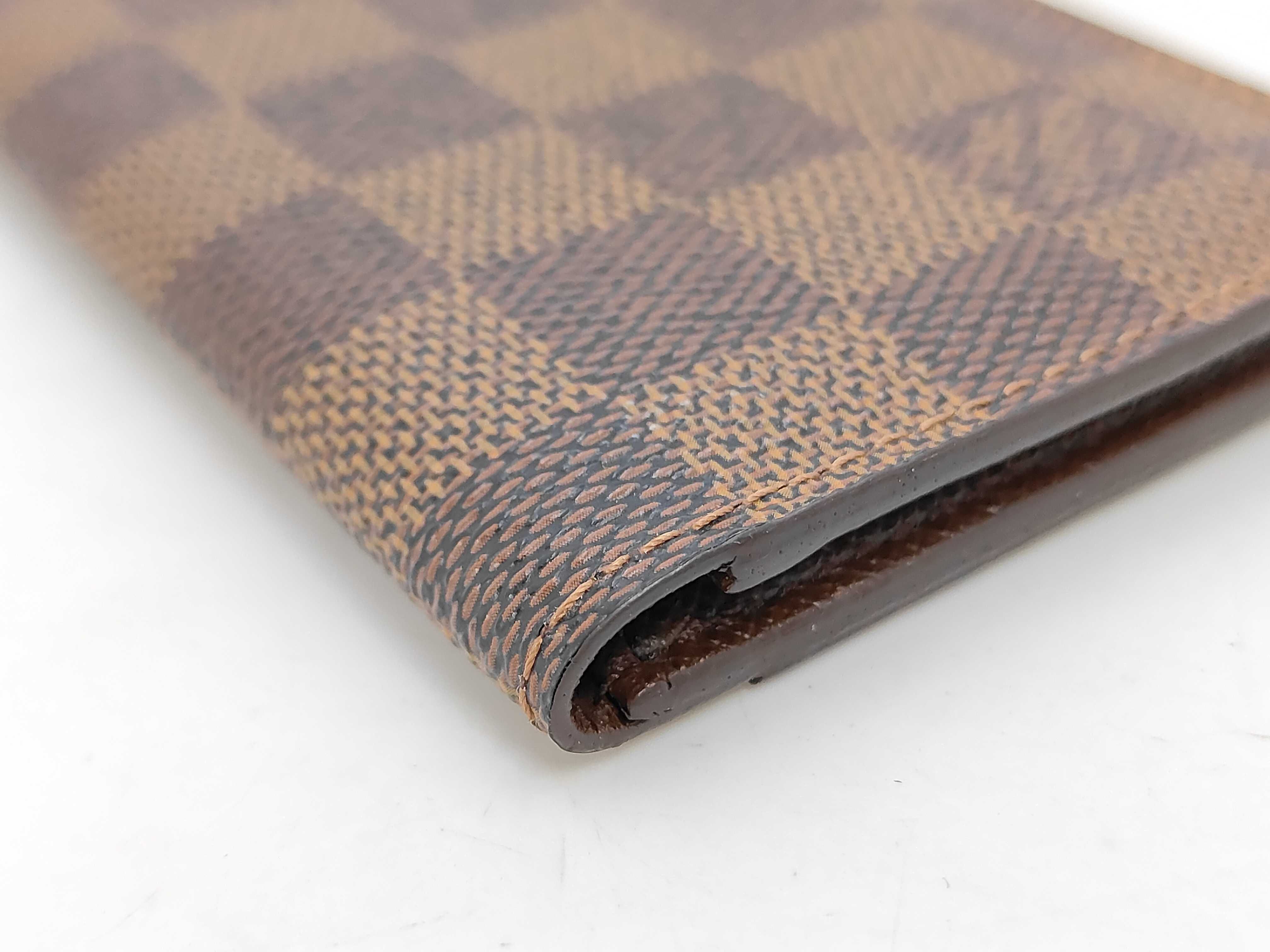 Damier Louis Vuitton Damier Card Case — view 6