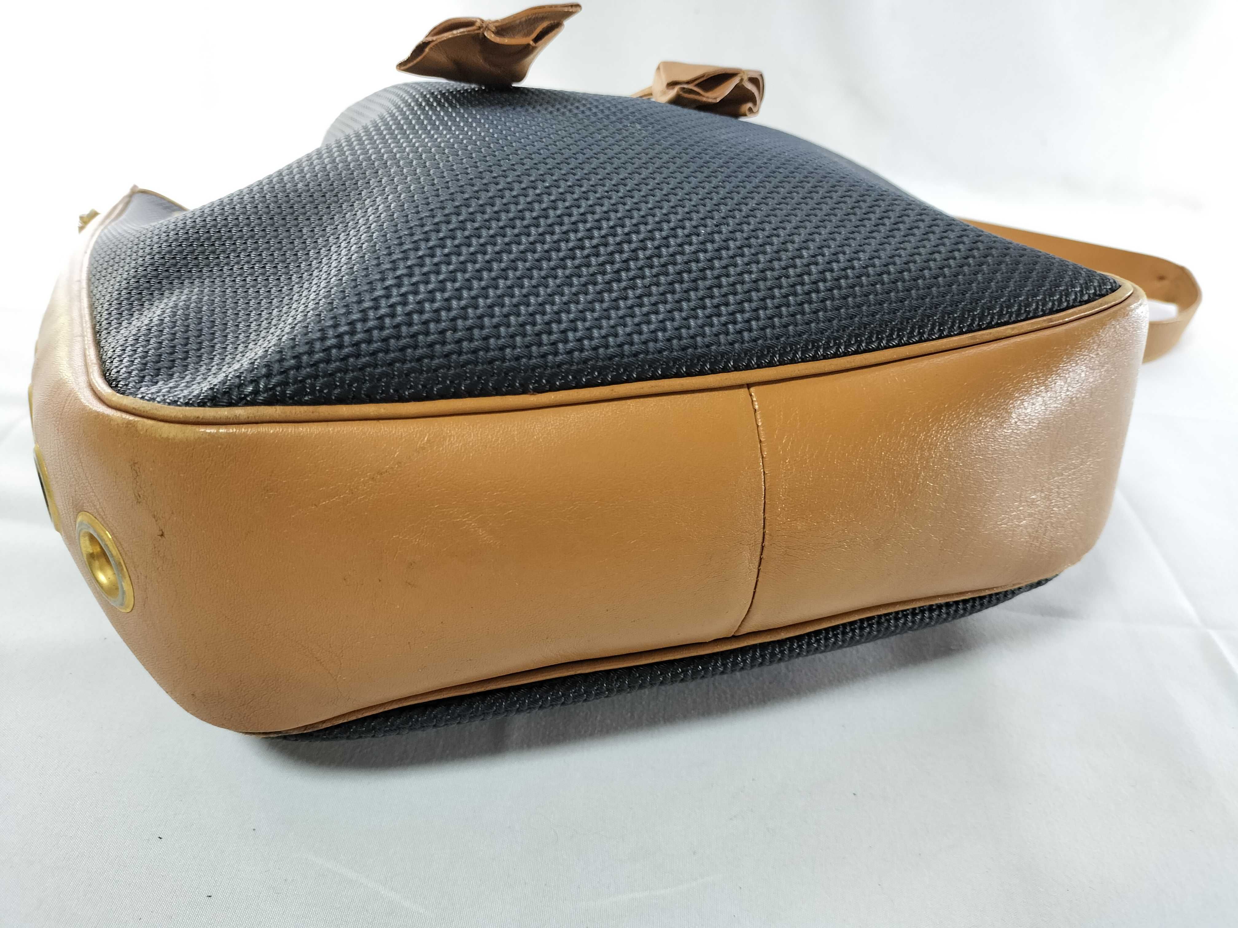 Canvas x Leather Black x Light Brown Drawstring Shoulder Bag — view 7