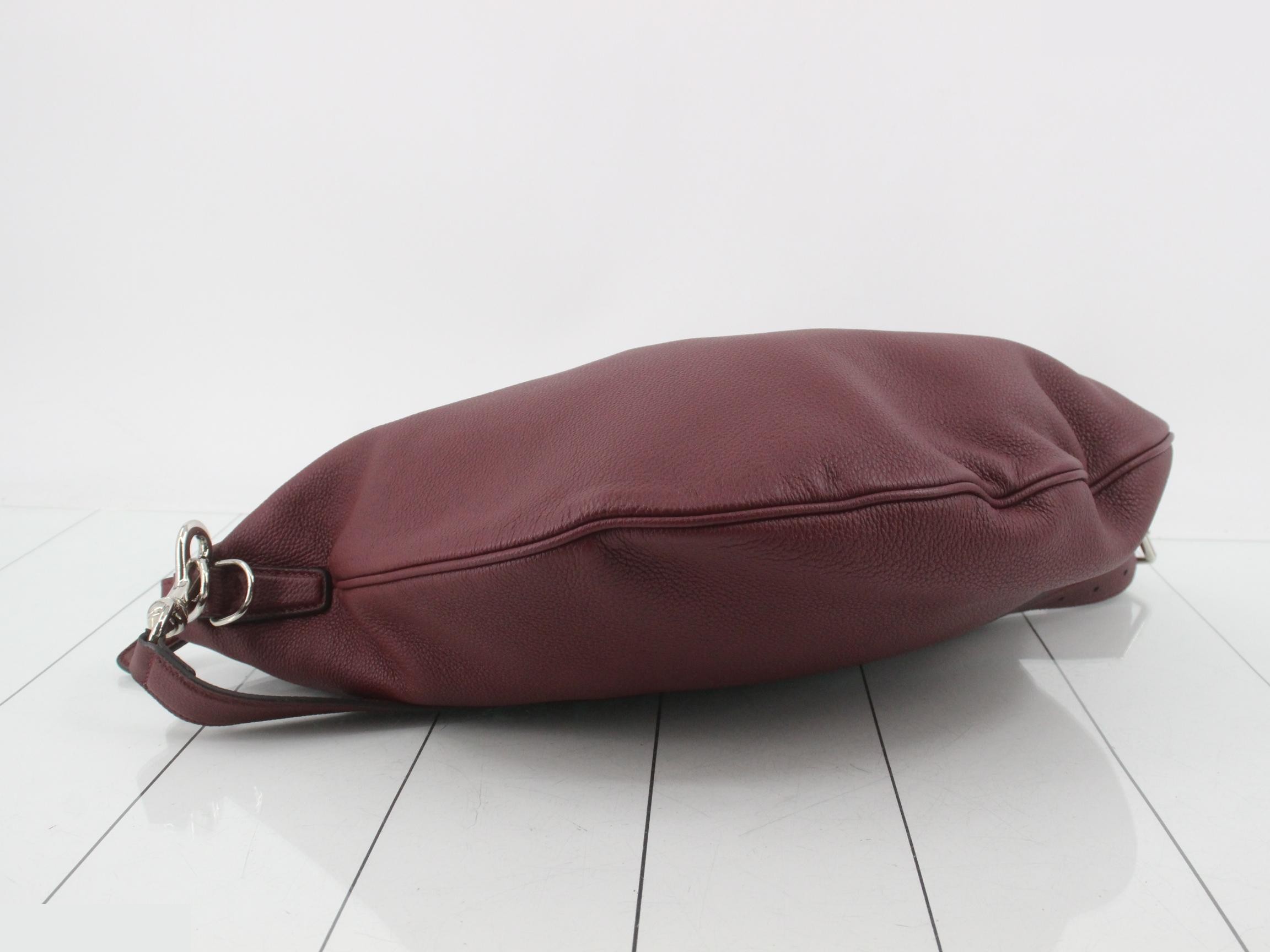 B Large Leather Shoulder Bag 801041 — view 5