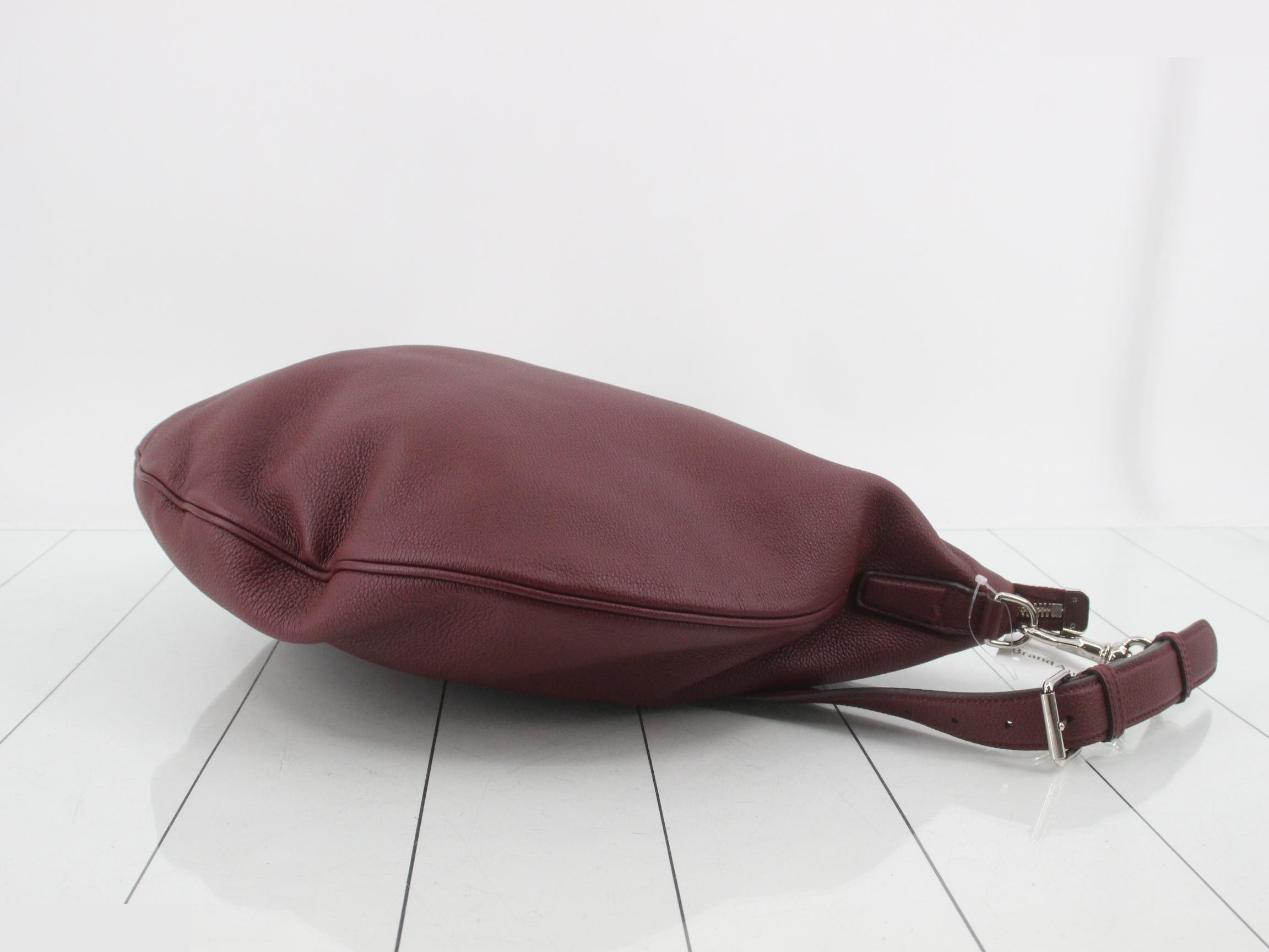 B Large Leather Shoulder Bag 801041 — view 6