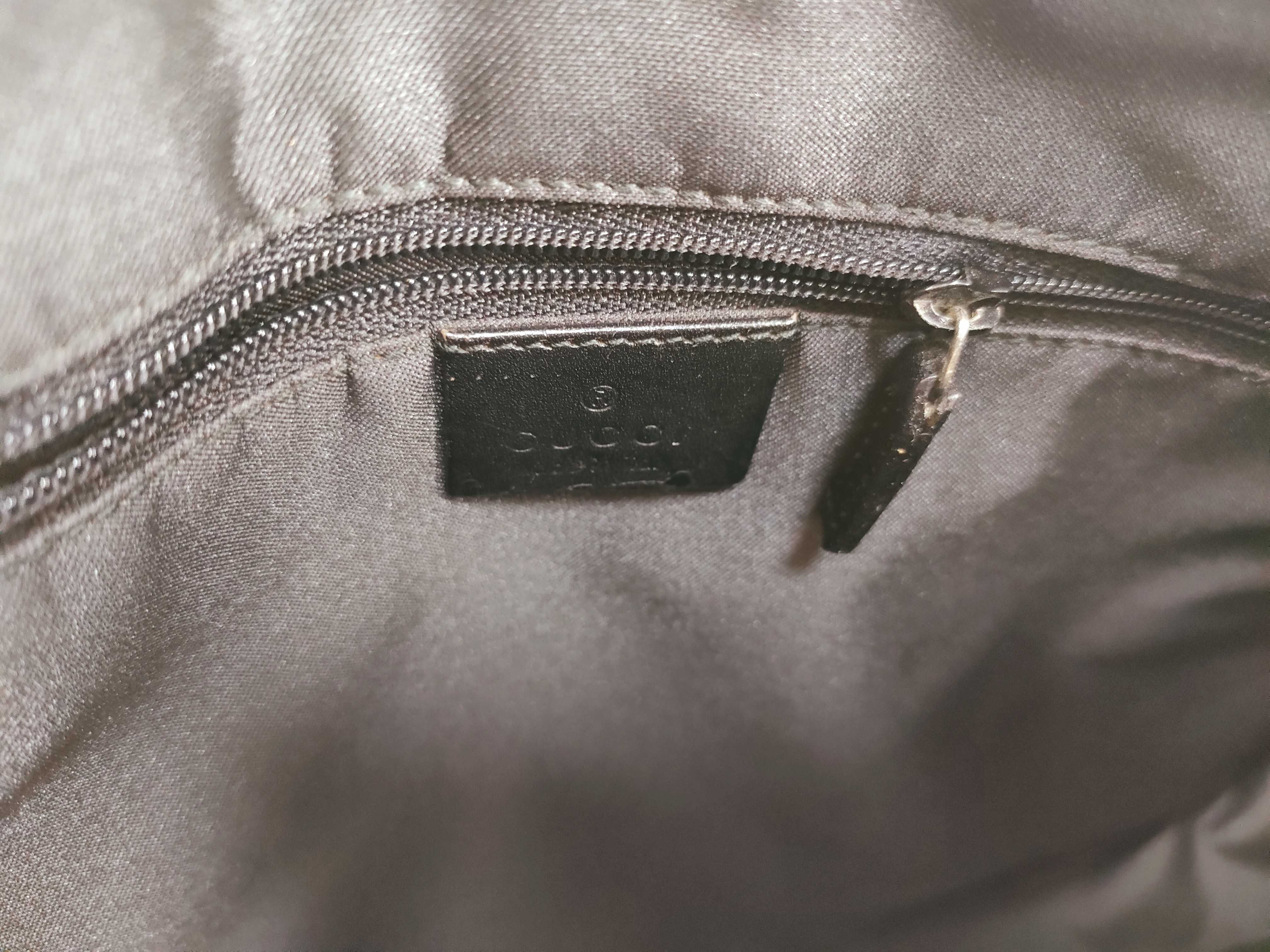 GG Canvas Shoulder Bag 001・3346・002058 — view 13