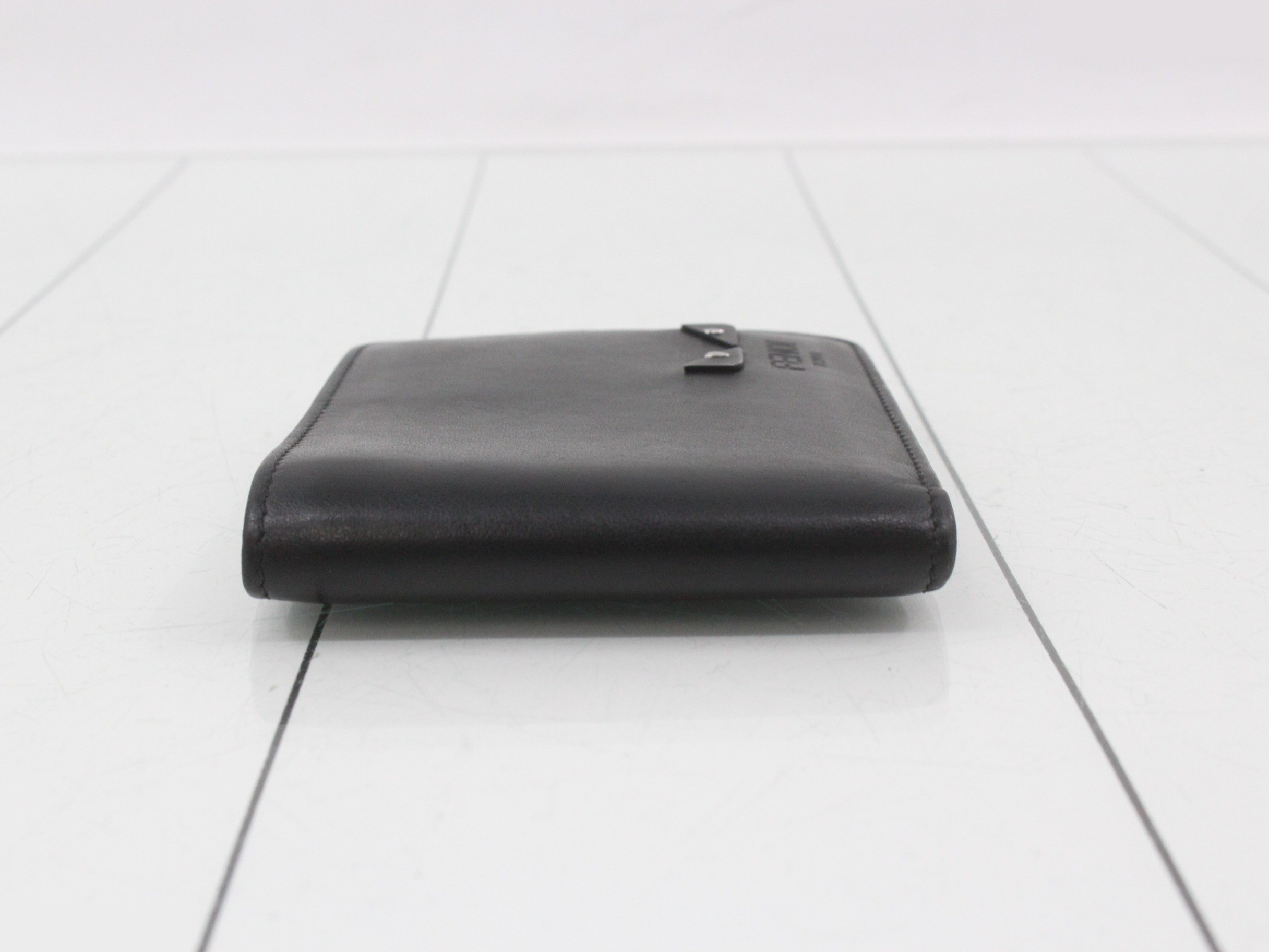 Other lines: Bags and Wallets — view 3