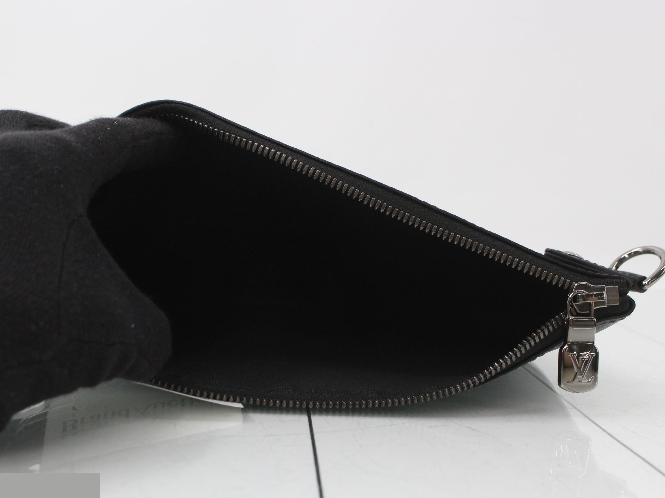 Trio Messenger Pouch — view 4