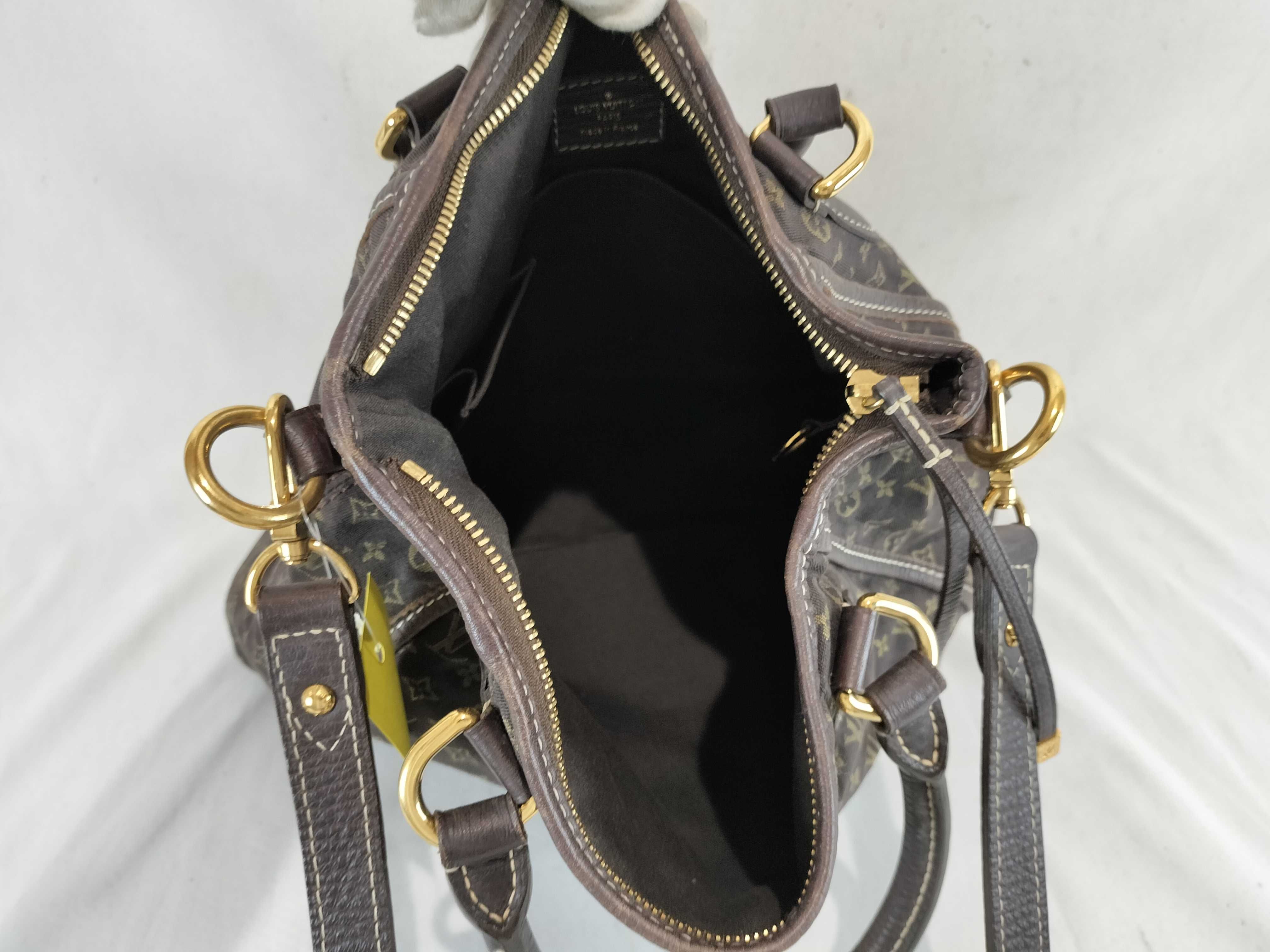 Monogram Besace Angèle Shoulder Bag — view 9