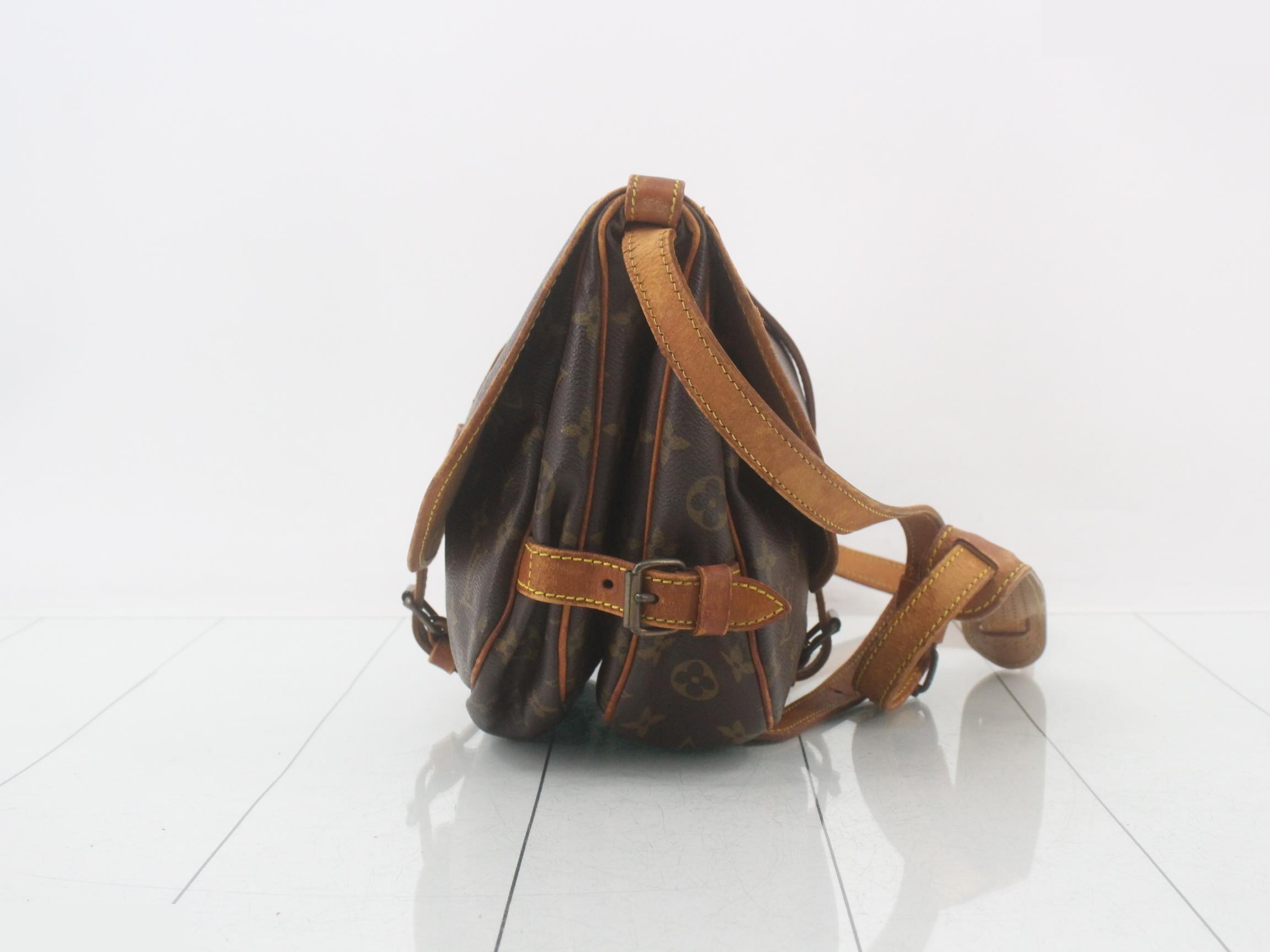 Monogram Saumur 30 Shoulder Bag — view 4