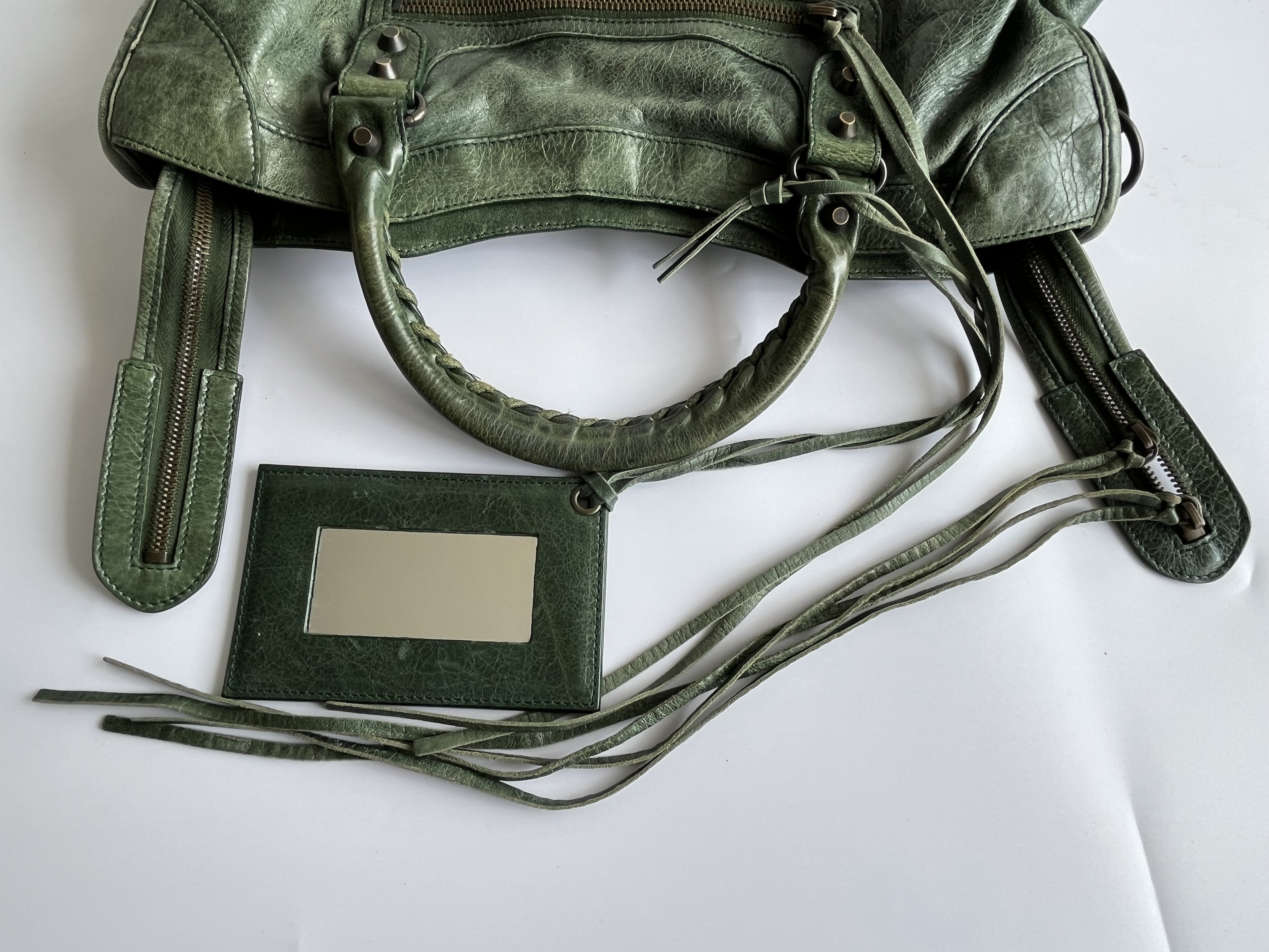 The City Green Shoulder Bag with Mirror — view 15
