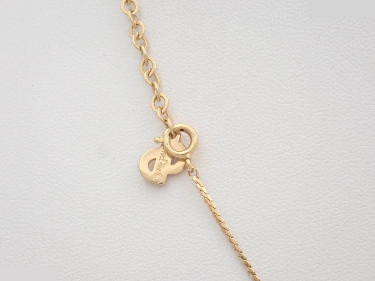 Other lines: Precious metals, necklaces, pendants — view 2