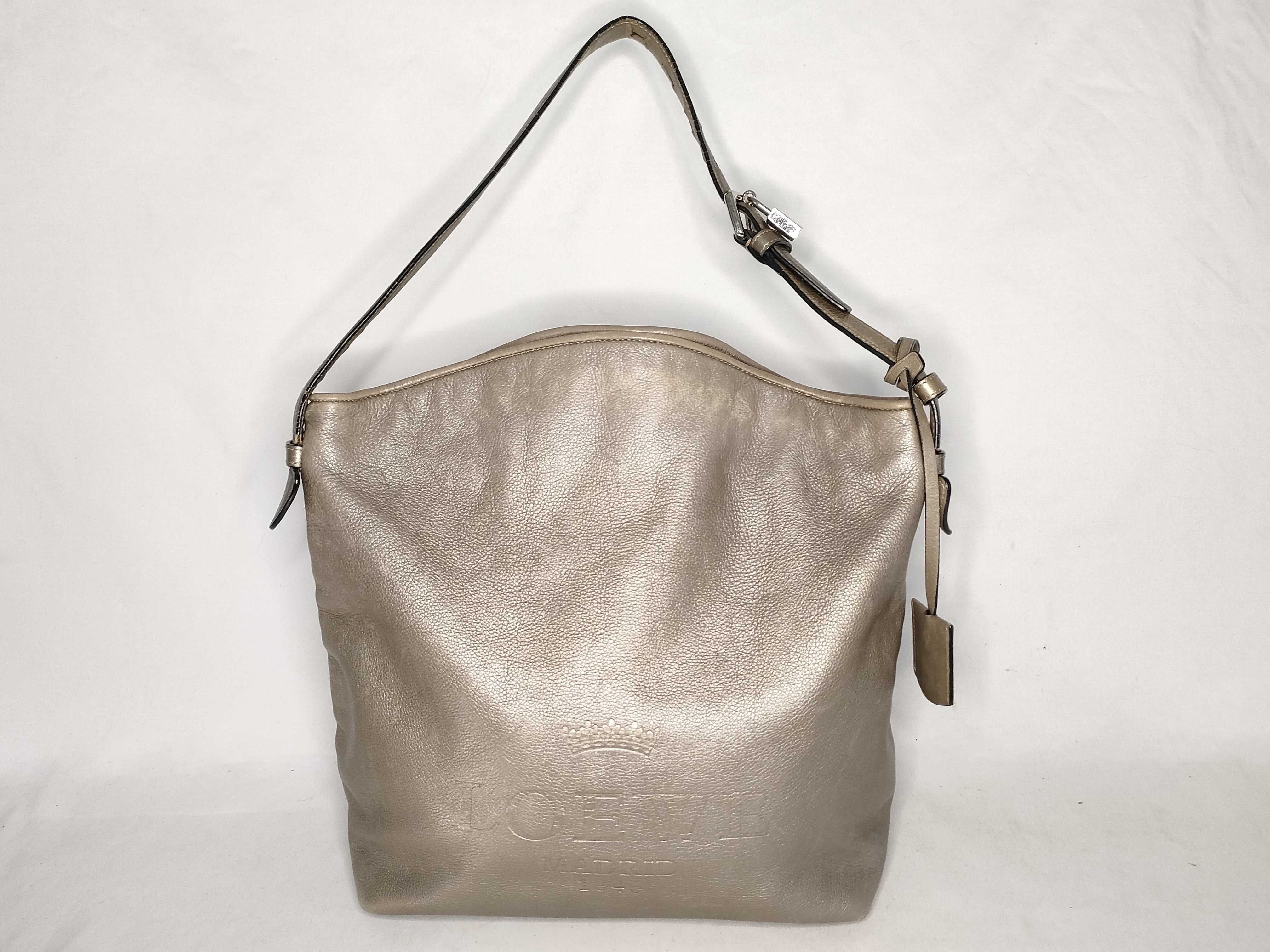 Heritage Shoulder Bag, Leather, Metallic Silver