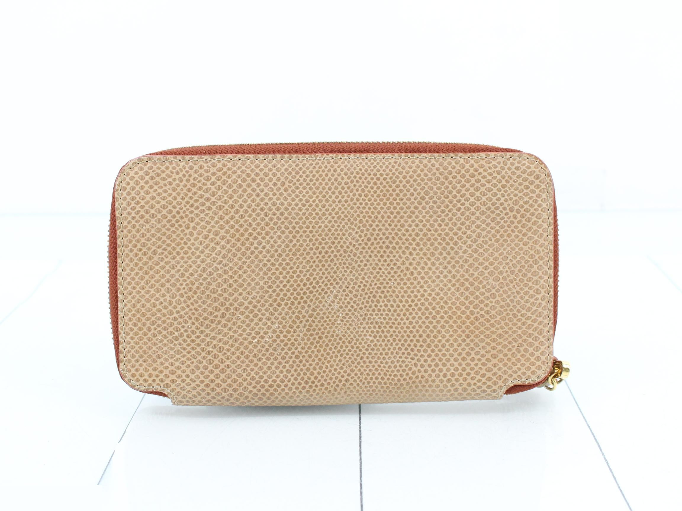 Other lines: Bags and Wallets — view 2