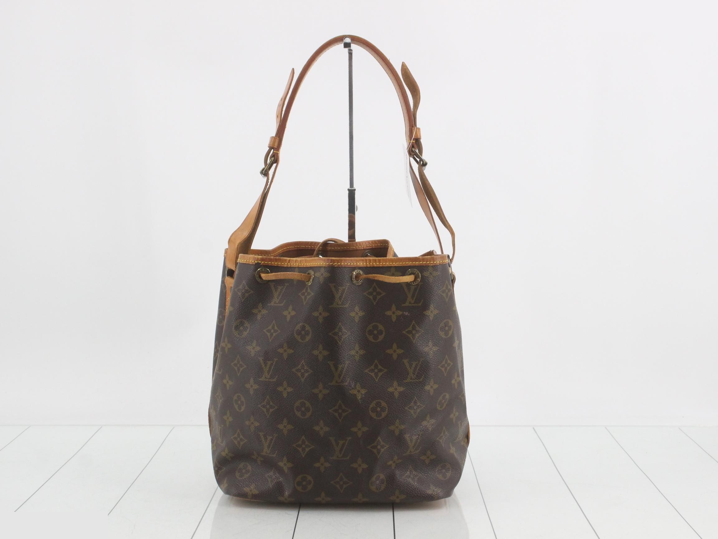 Noe Monogram Shoulder Bag — view 2