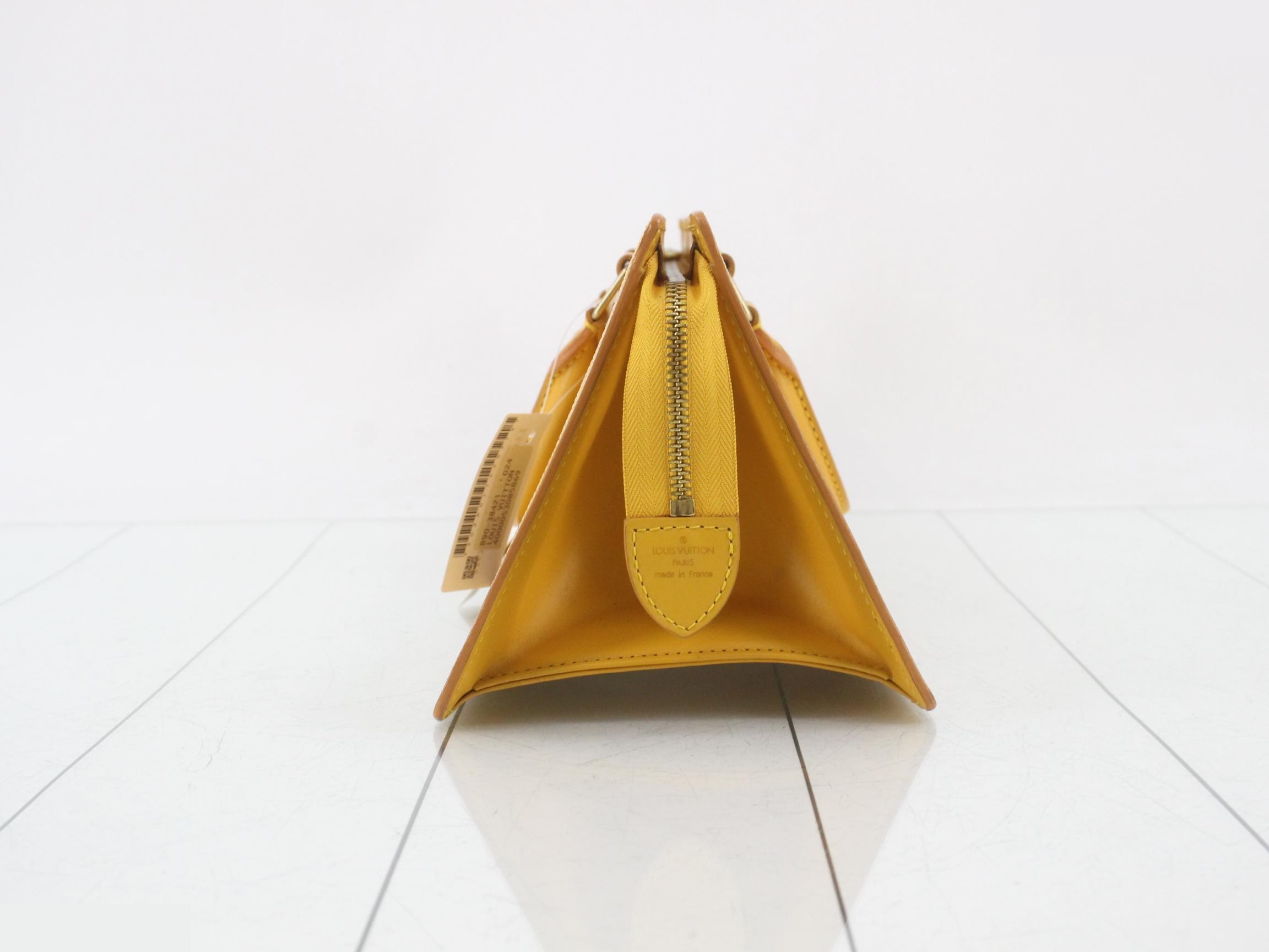 Epi Sac Triangle Handbag — view 3