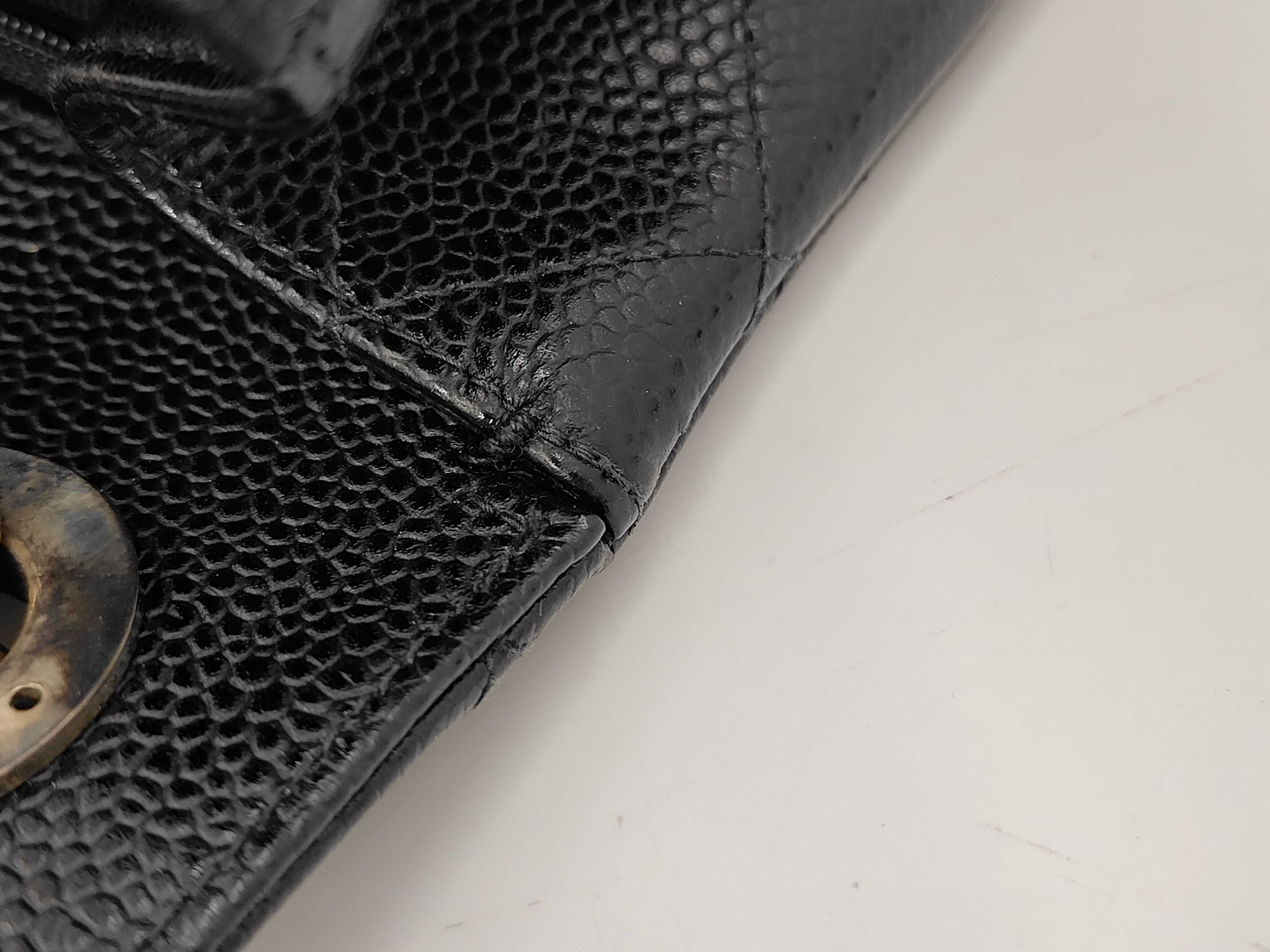 Caviar Skin Matelassé Double Chain Shoulder Bag (with guarantee card) — view 8