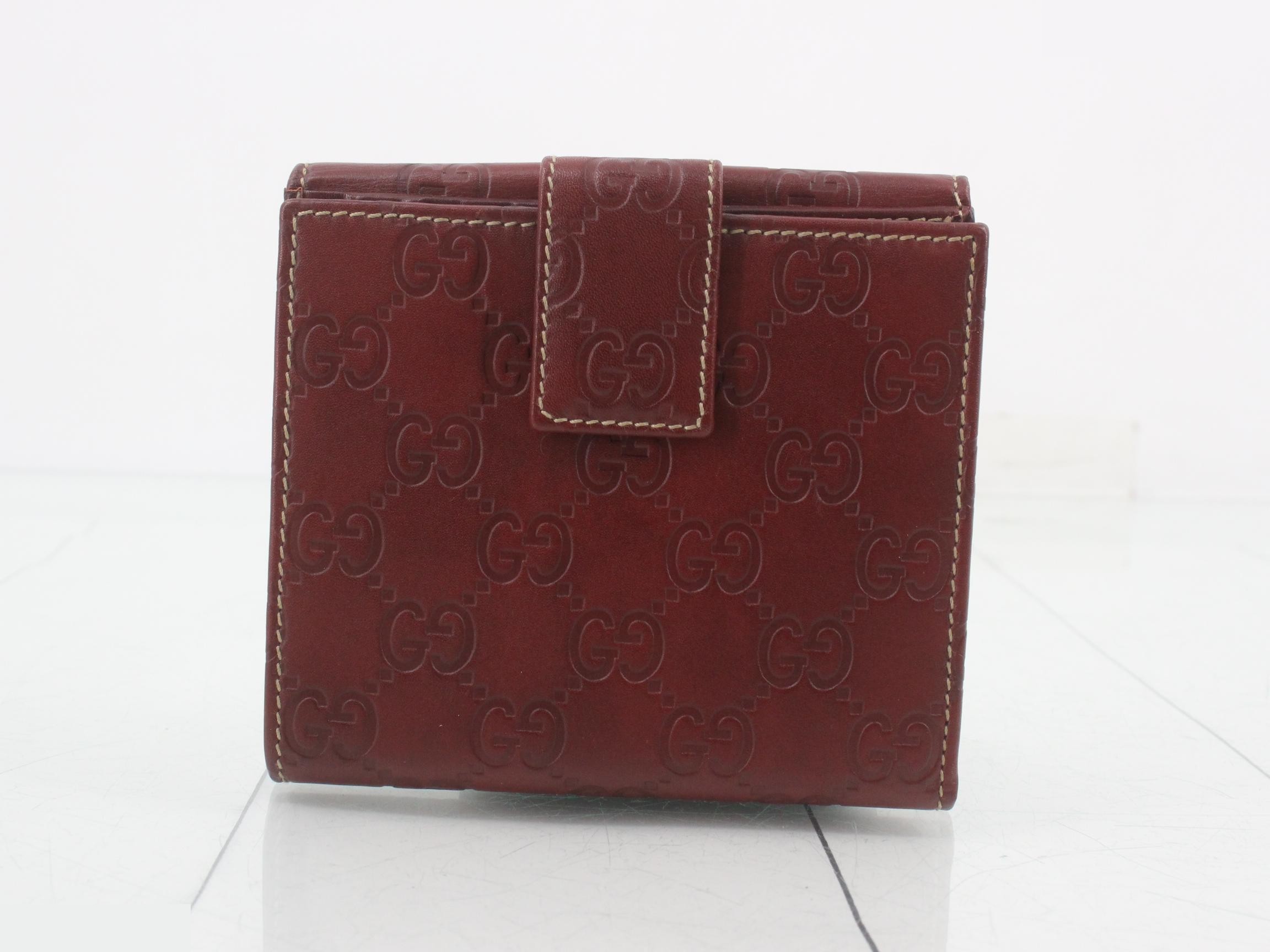 Compact wallet — view 2