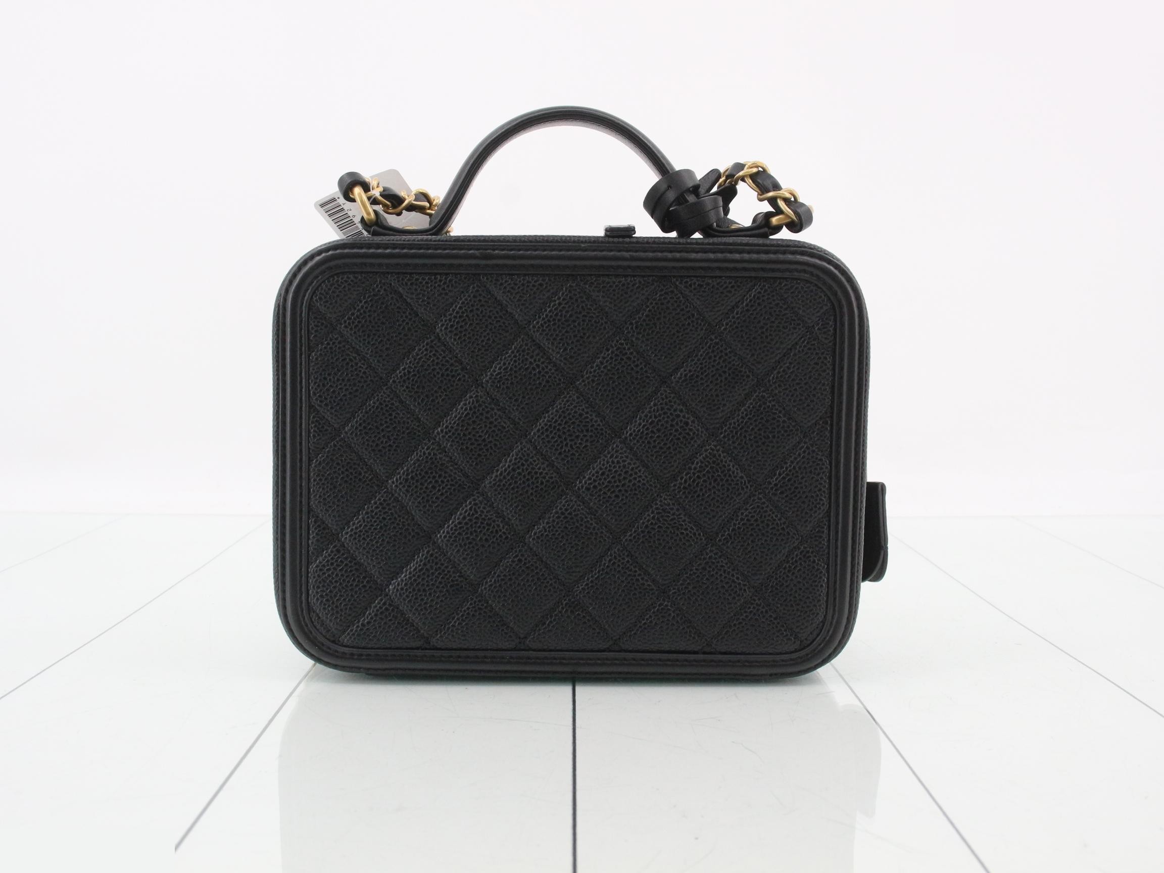 CC Filigree Caviar Skin 2-Way Vanity Case — view 2