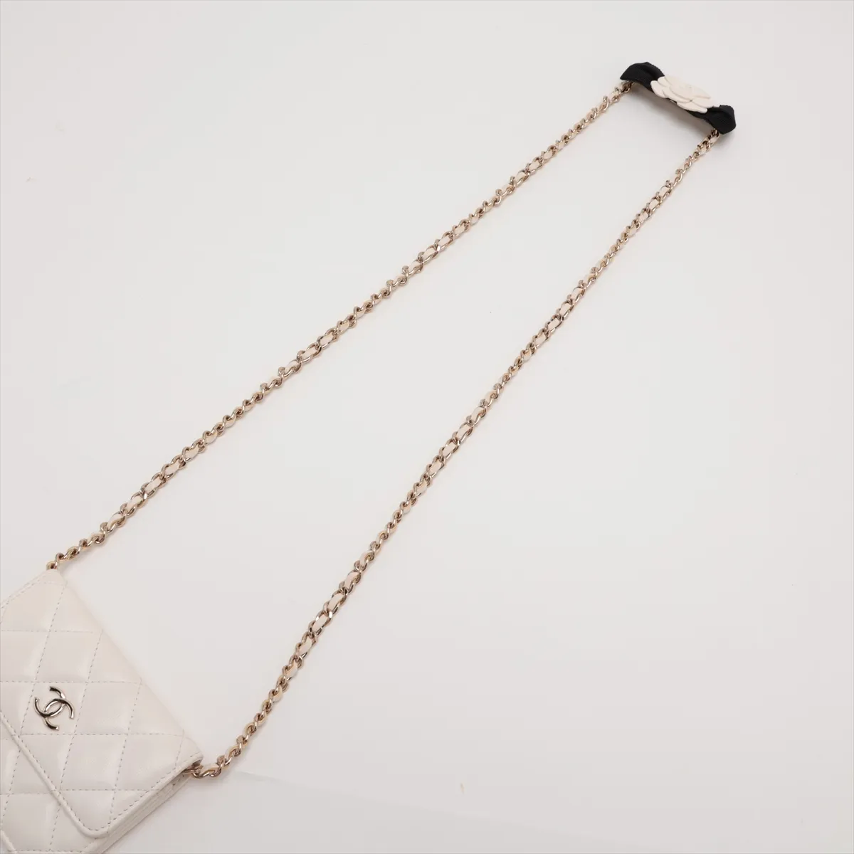 Matelassé Lambskin Chain Shoulder Bag, Camellia Design, White with Gold Hardware, 31107128, Serial Number 31 — view 5