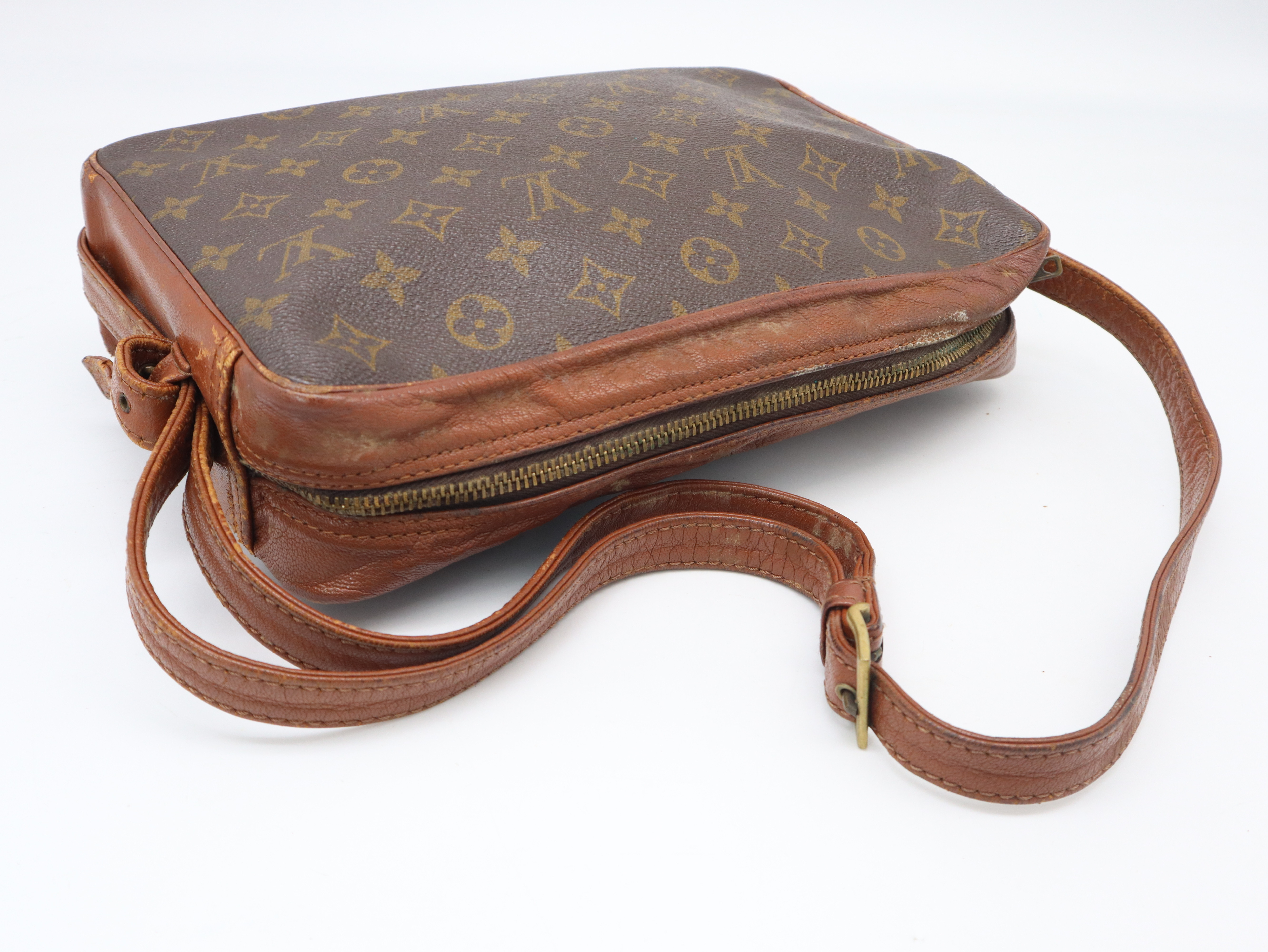 M51364 Monogram Sac Bandoulière Shoulder Bag — view 6