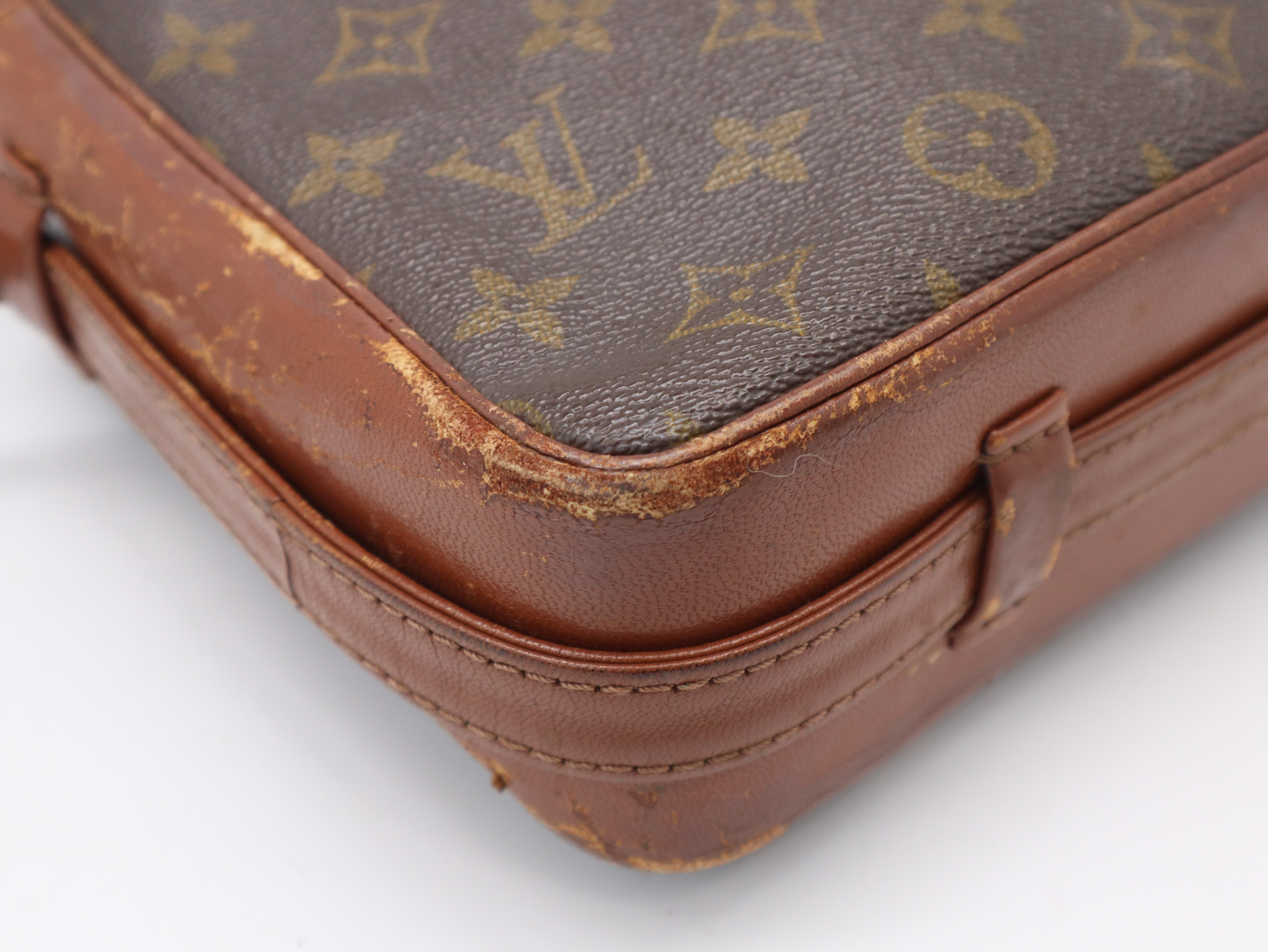 M51364 Monogram Sac Bandoulière Shoulder Bag — view 9