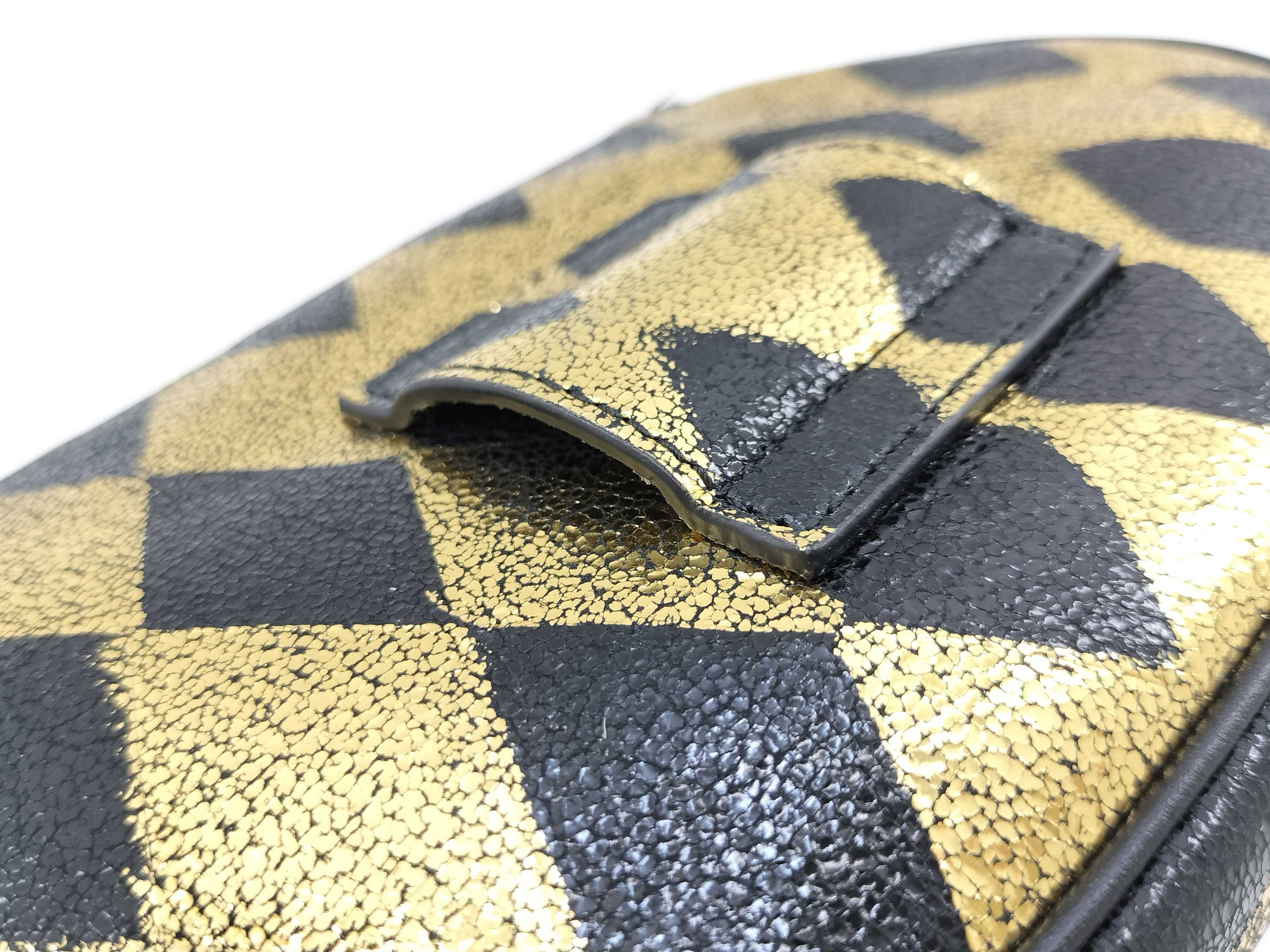 Belt Bag Leather Gold Shoulder Bag — view 7
