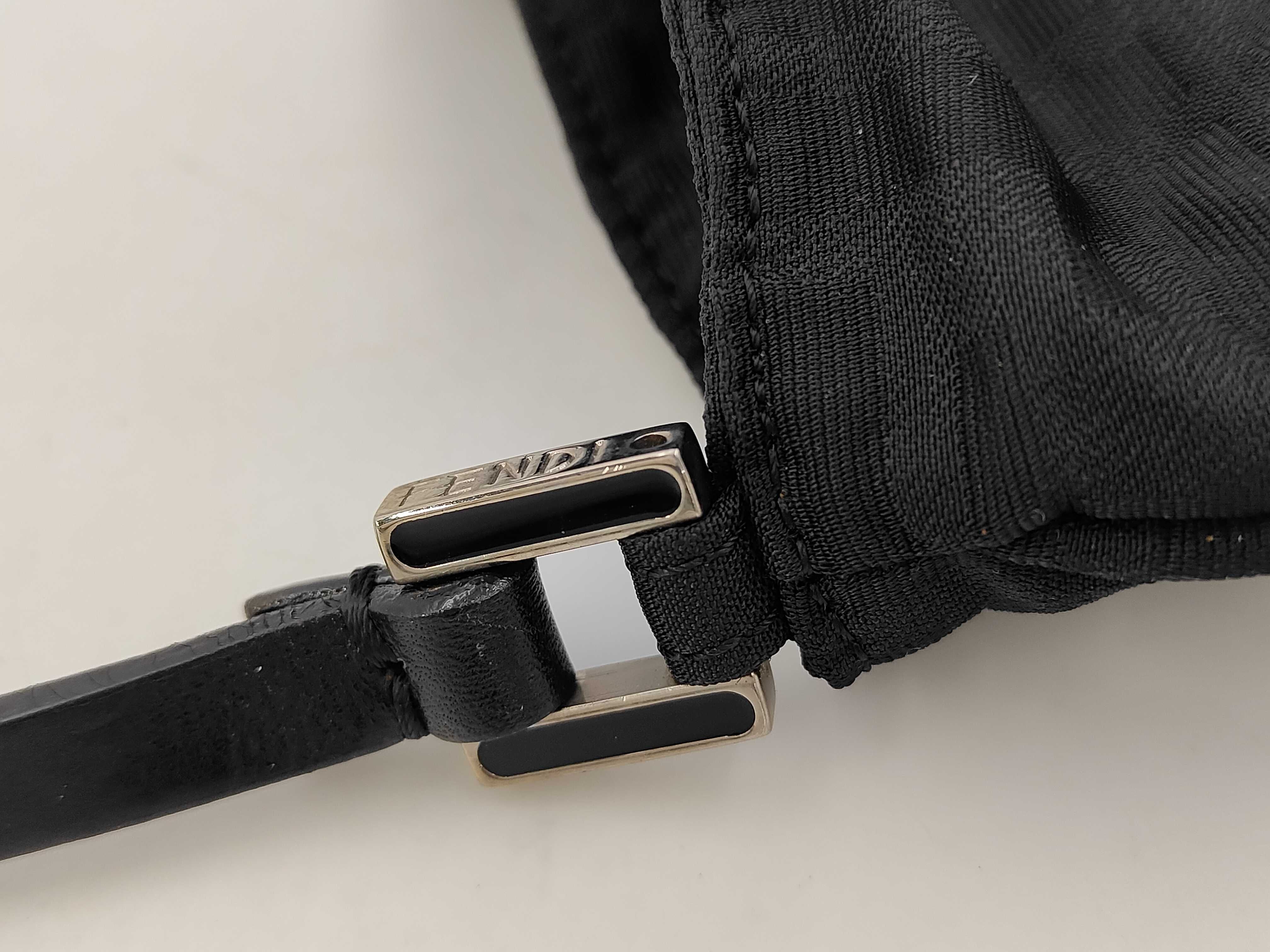 Zucca pattern Fendi black bag shoulder bag — view 3