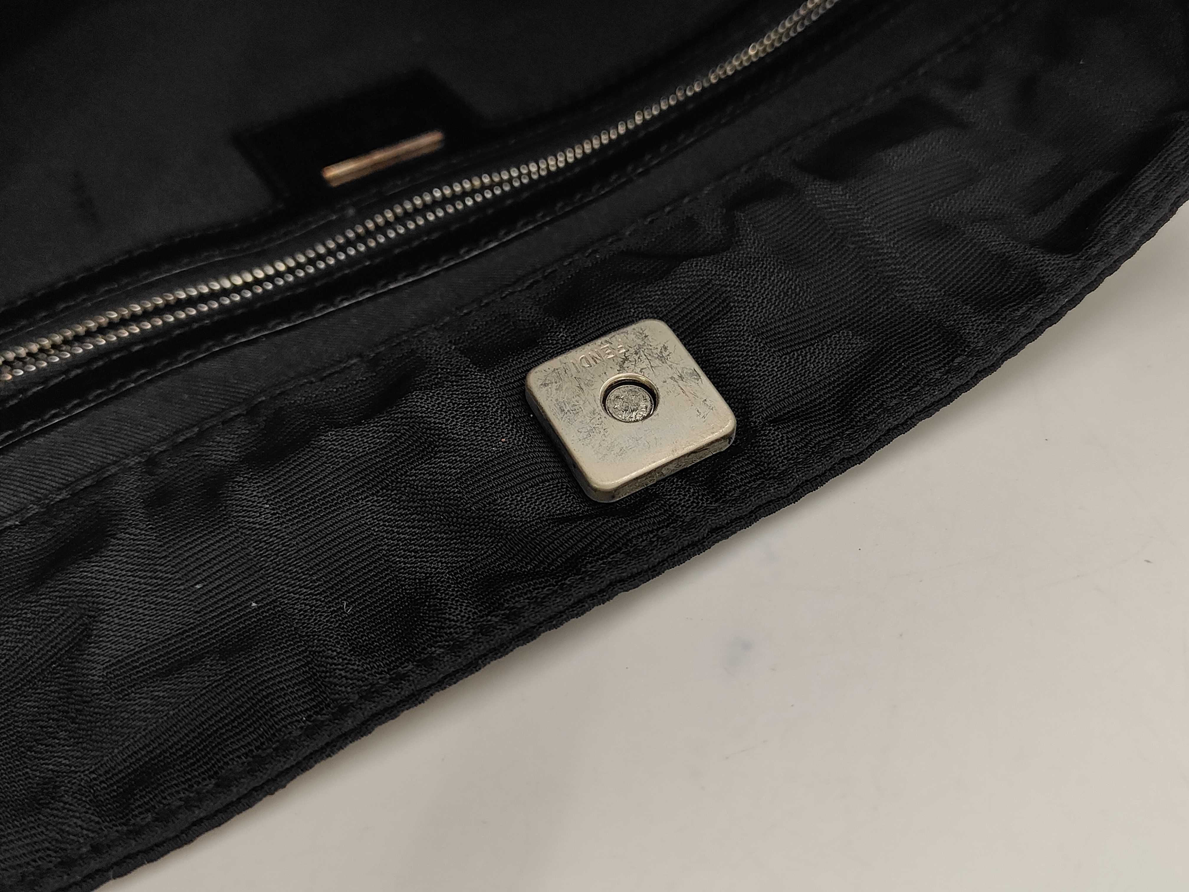 Zucca pattern Fendi black bag shoulder bag — view 8