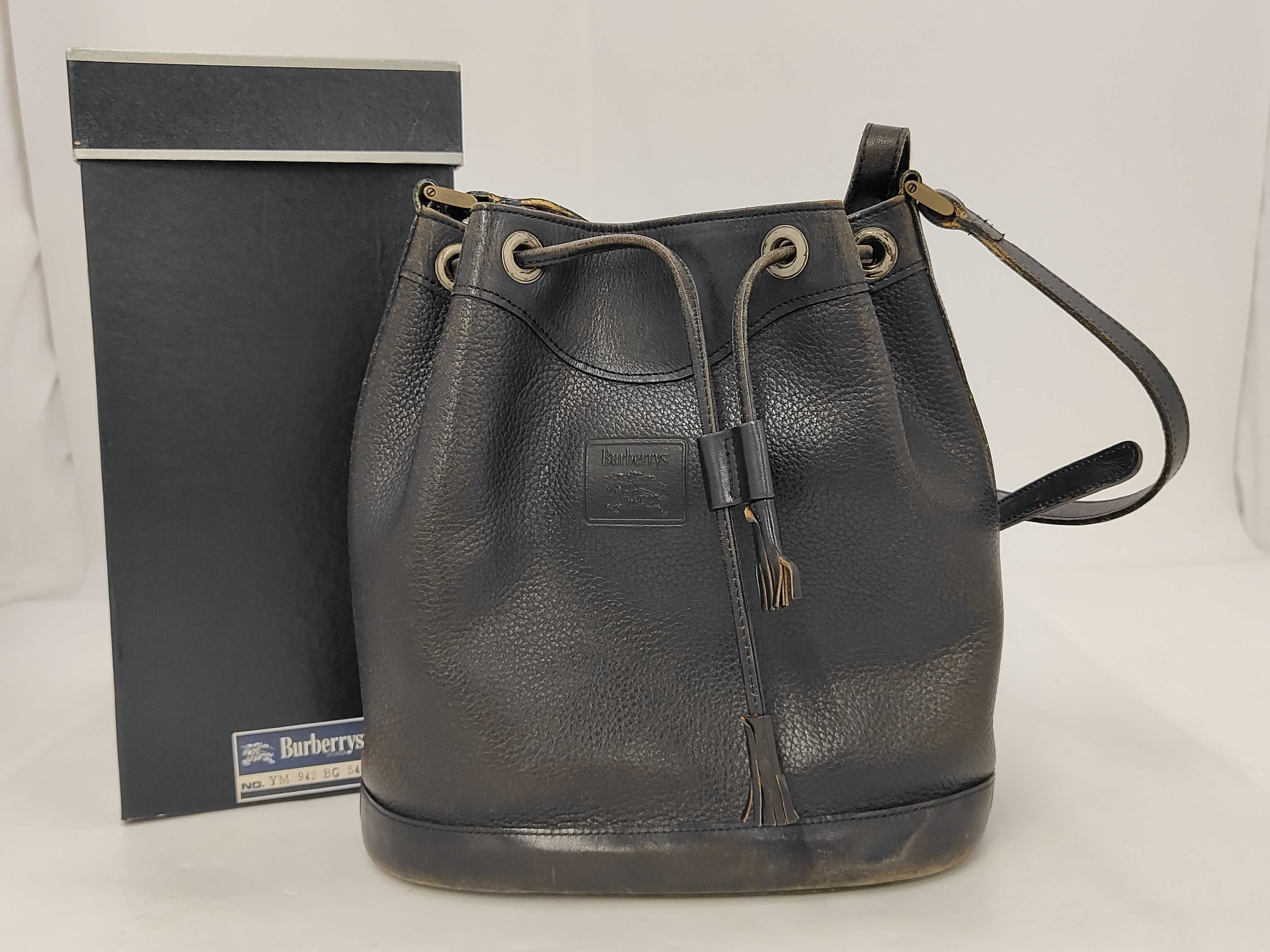 drawstring bag
