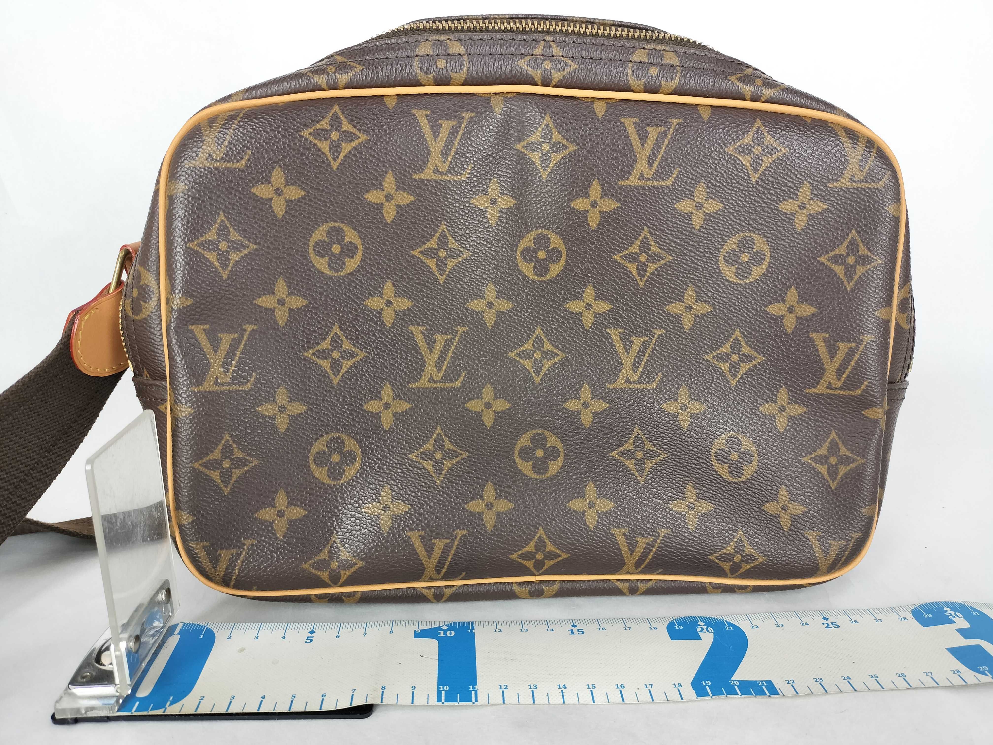 Monogram Louis Vuitton Shoulder Bag — view 2